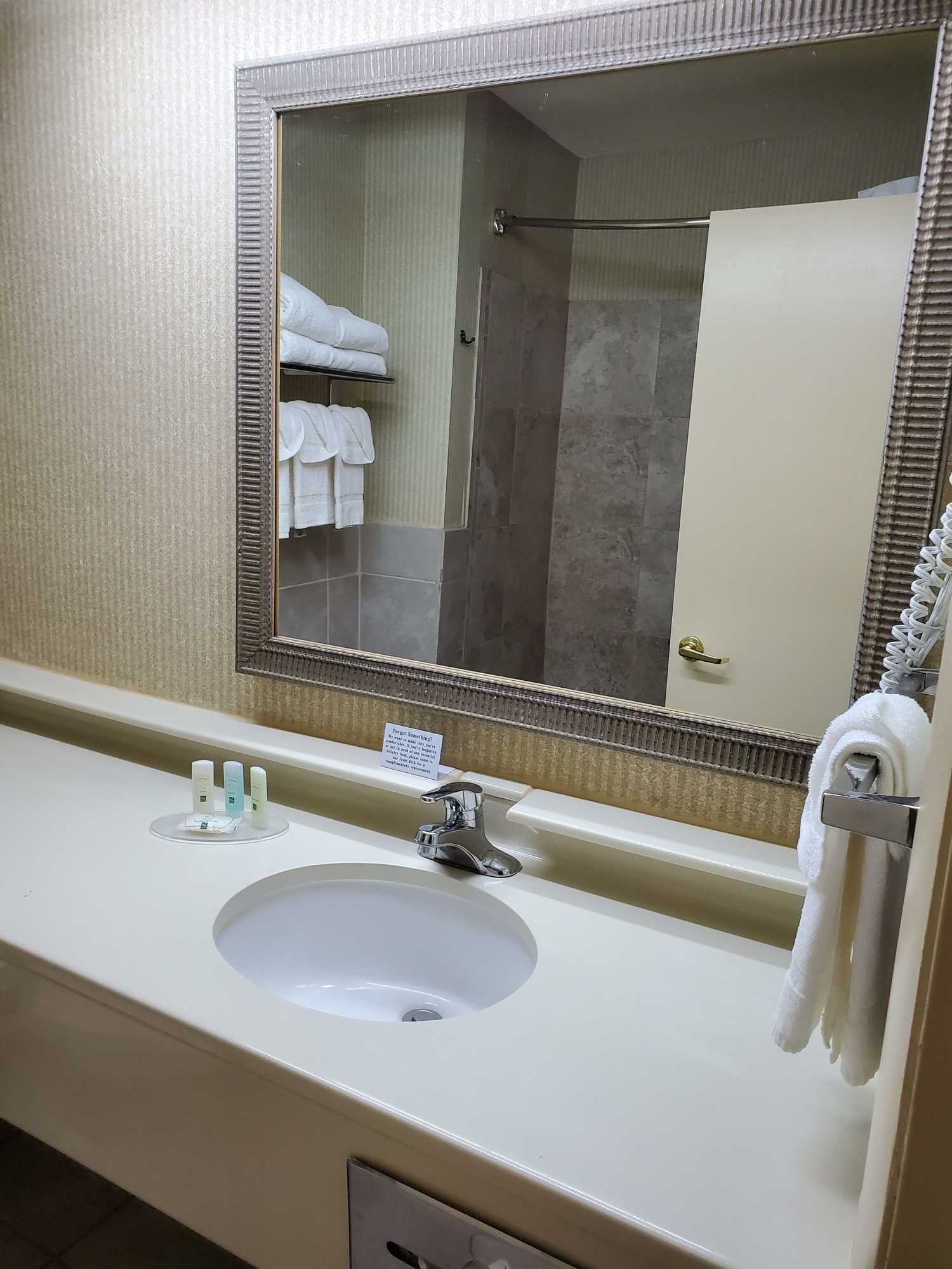 Gift card for Quality Inn & Suites Grants - I-40 Gift card for Quality Inn & Suites Grants - I-40