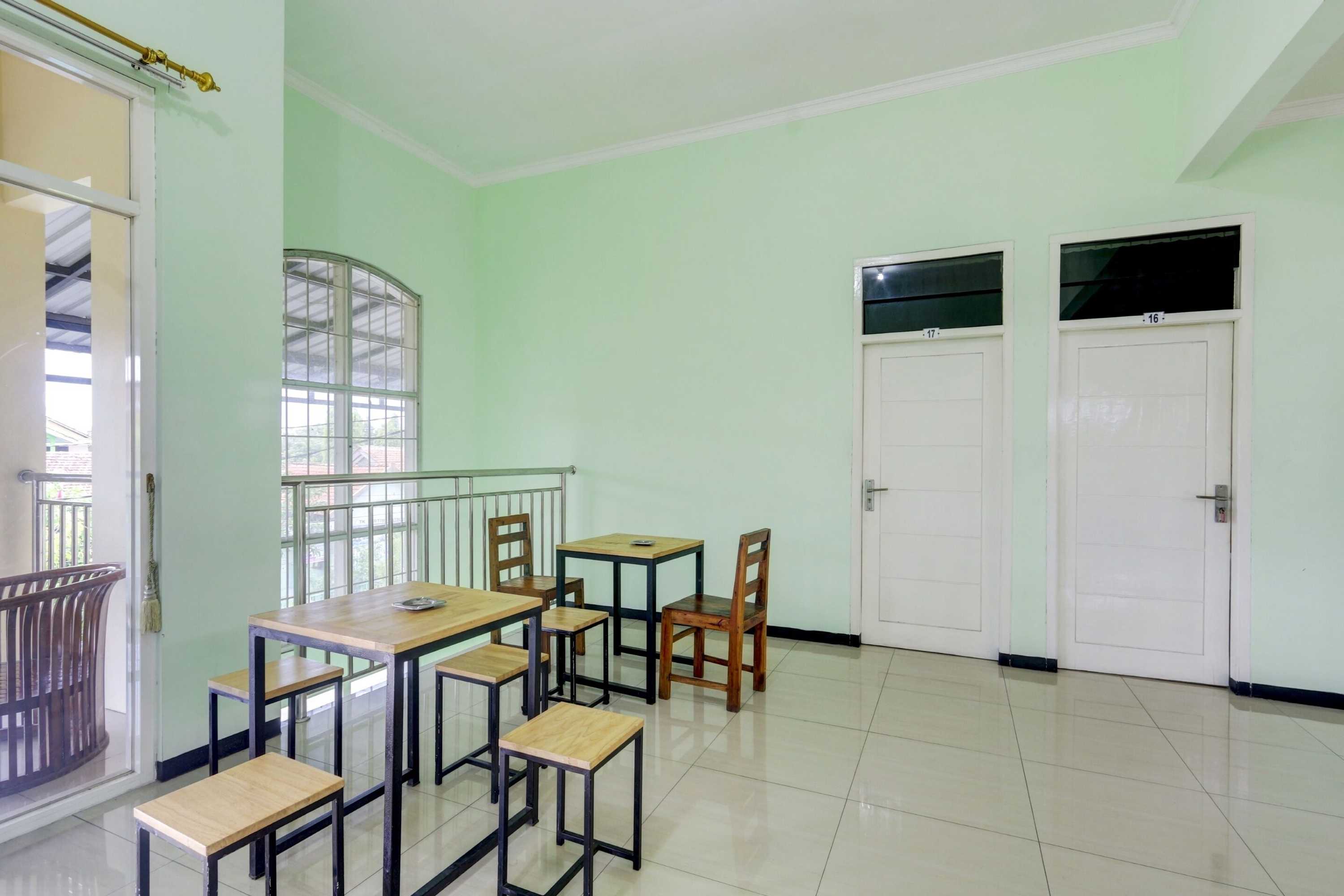 Gift card for Capital O 90709 Djati Guest House Gift card for Capital O 90709 Djati Guest House