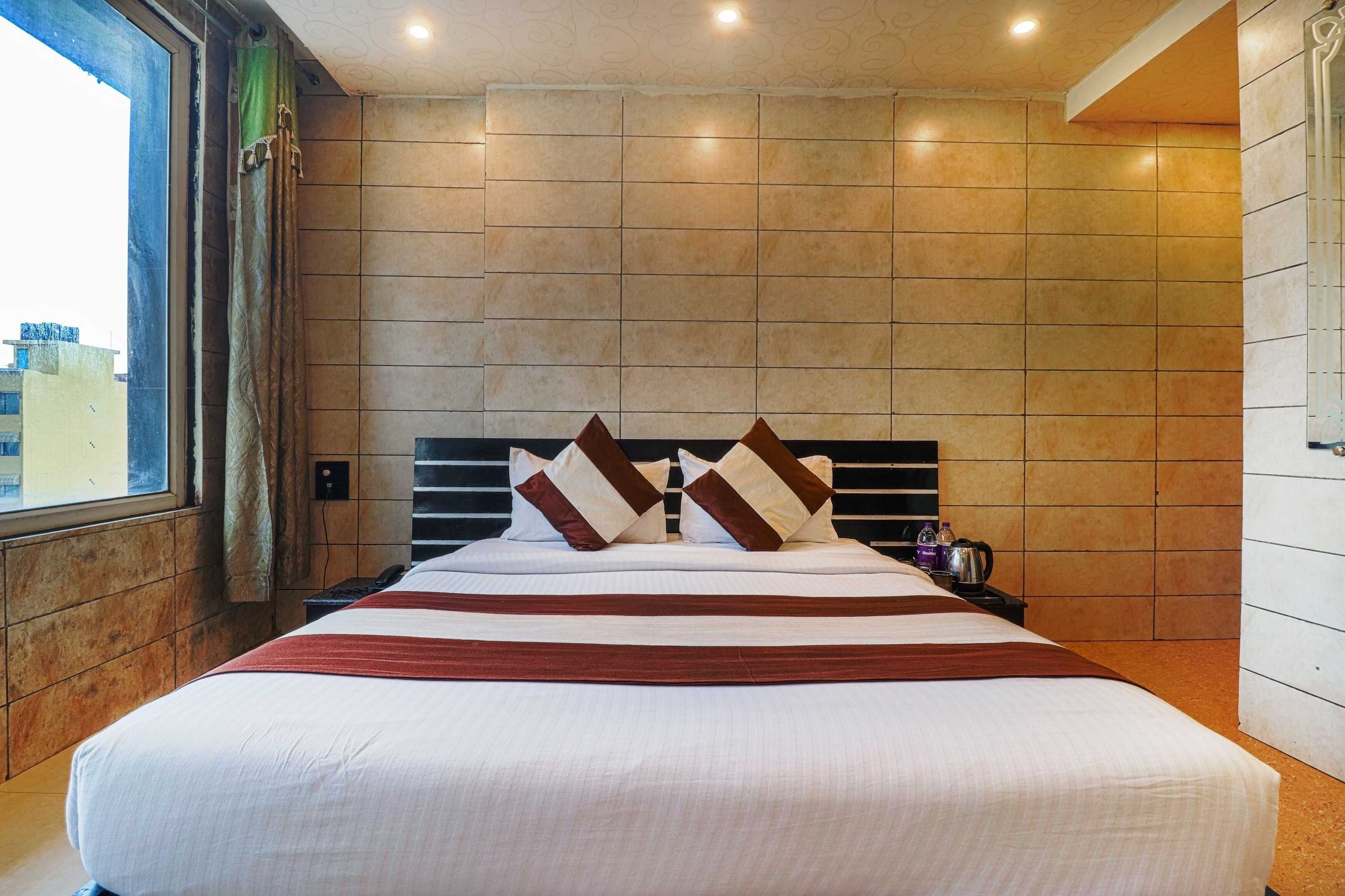 Gift card for Hotel Grand Shiva Near Ganga Ghat by Oaktel Gift card for Hotel Grand Shiva Near Ganga Ghat by Oaktel