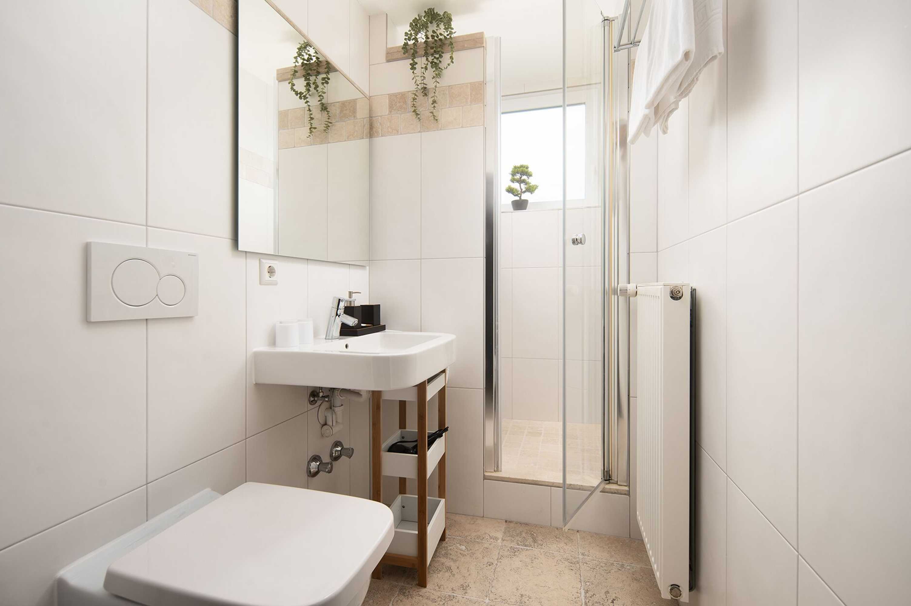 Gift card for Hotel Vier Jahreszeiten Direkt an Den Kliniken Und Therme Bad Krozingen, Nahe Freiburg