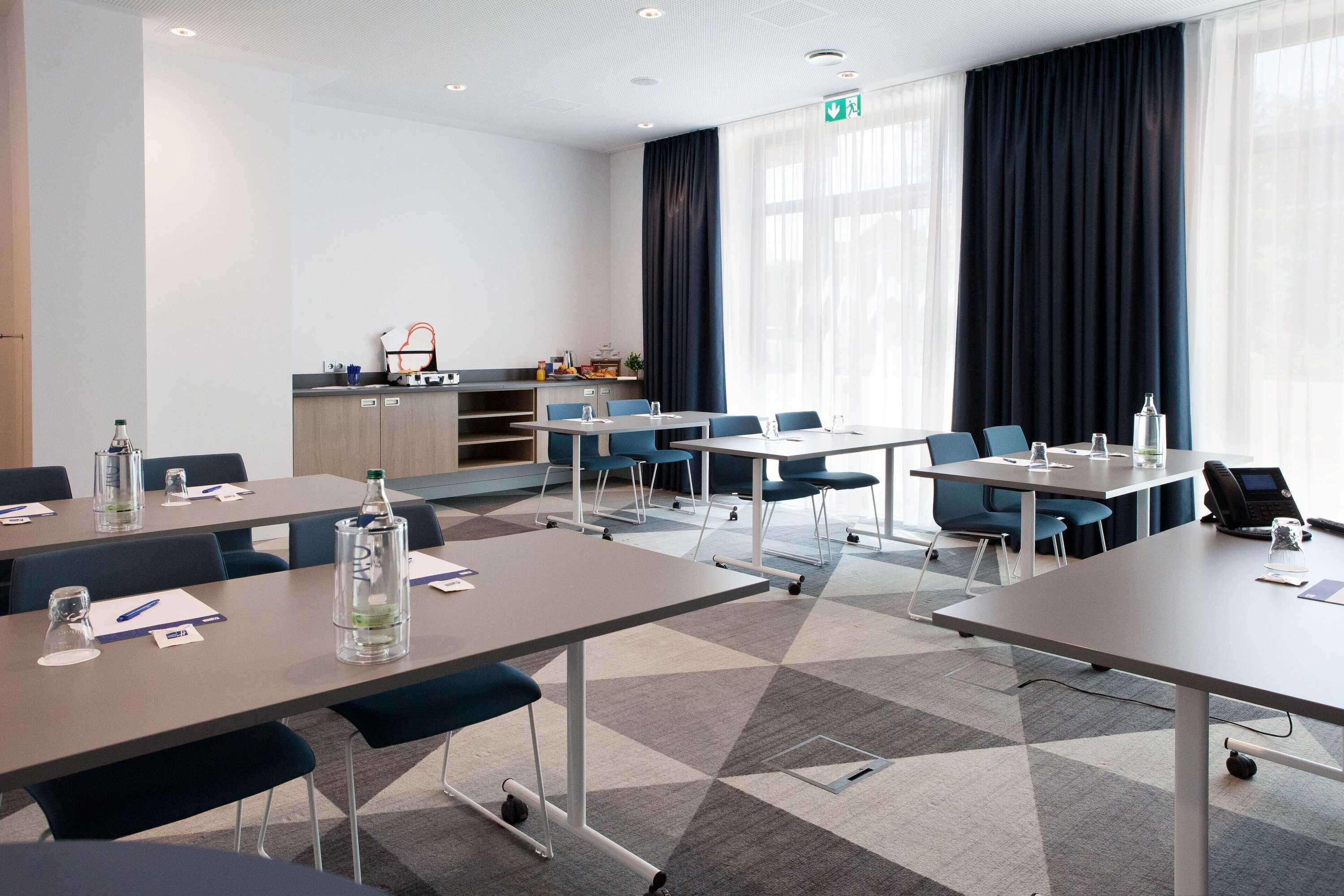 Gift card for Holiday Inn Express Remscheid by Ihg Gift card for Holiday Inn Express Remscheid by Ihg