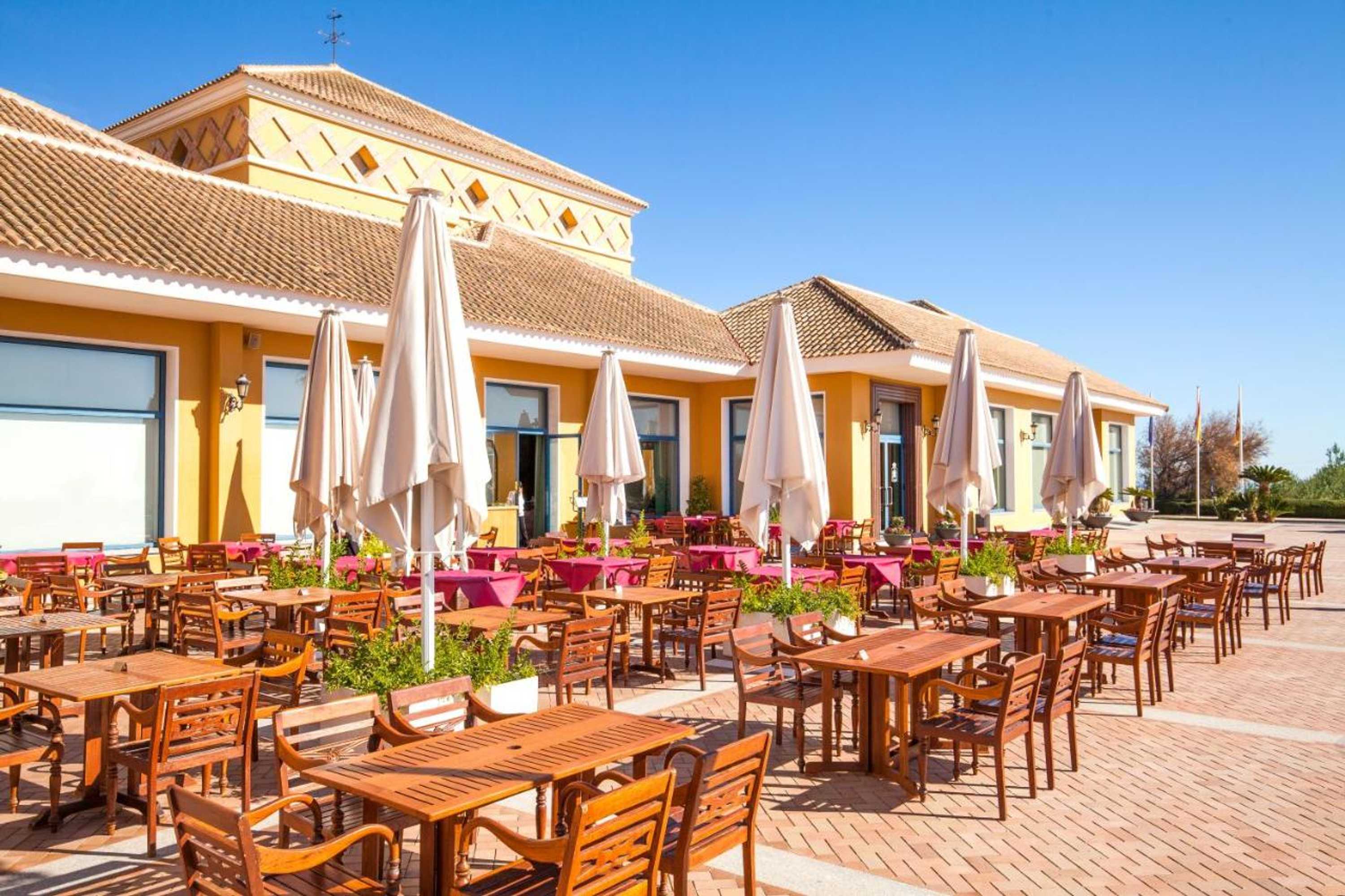 Gift card for Apartamentos Lomas De Campoamor
