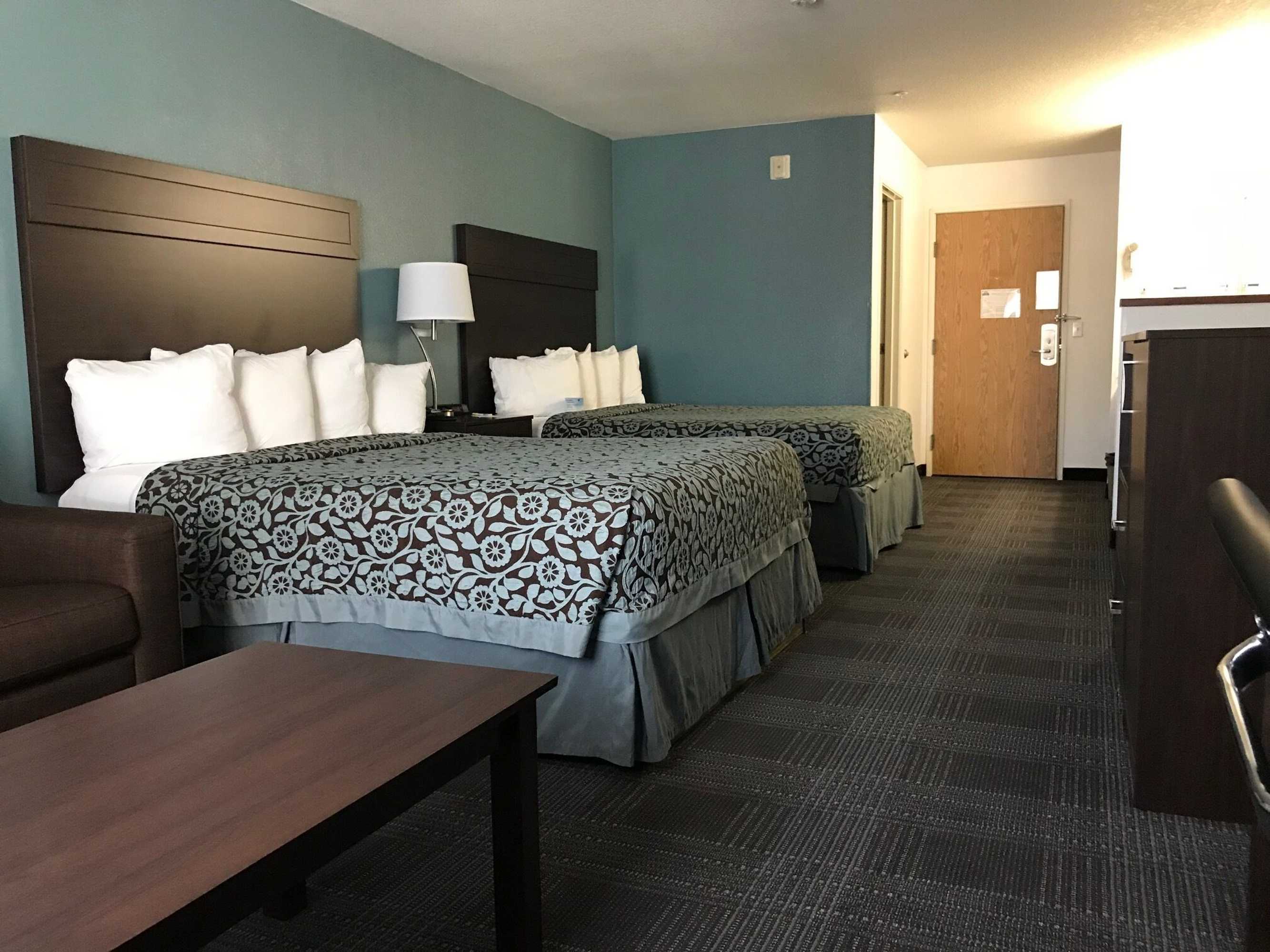 Gift card for Days Inn & Suites by Wyndham Gresham Gift card for Days Inn & Suites by Wyndham Gresham