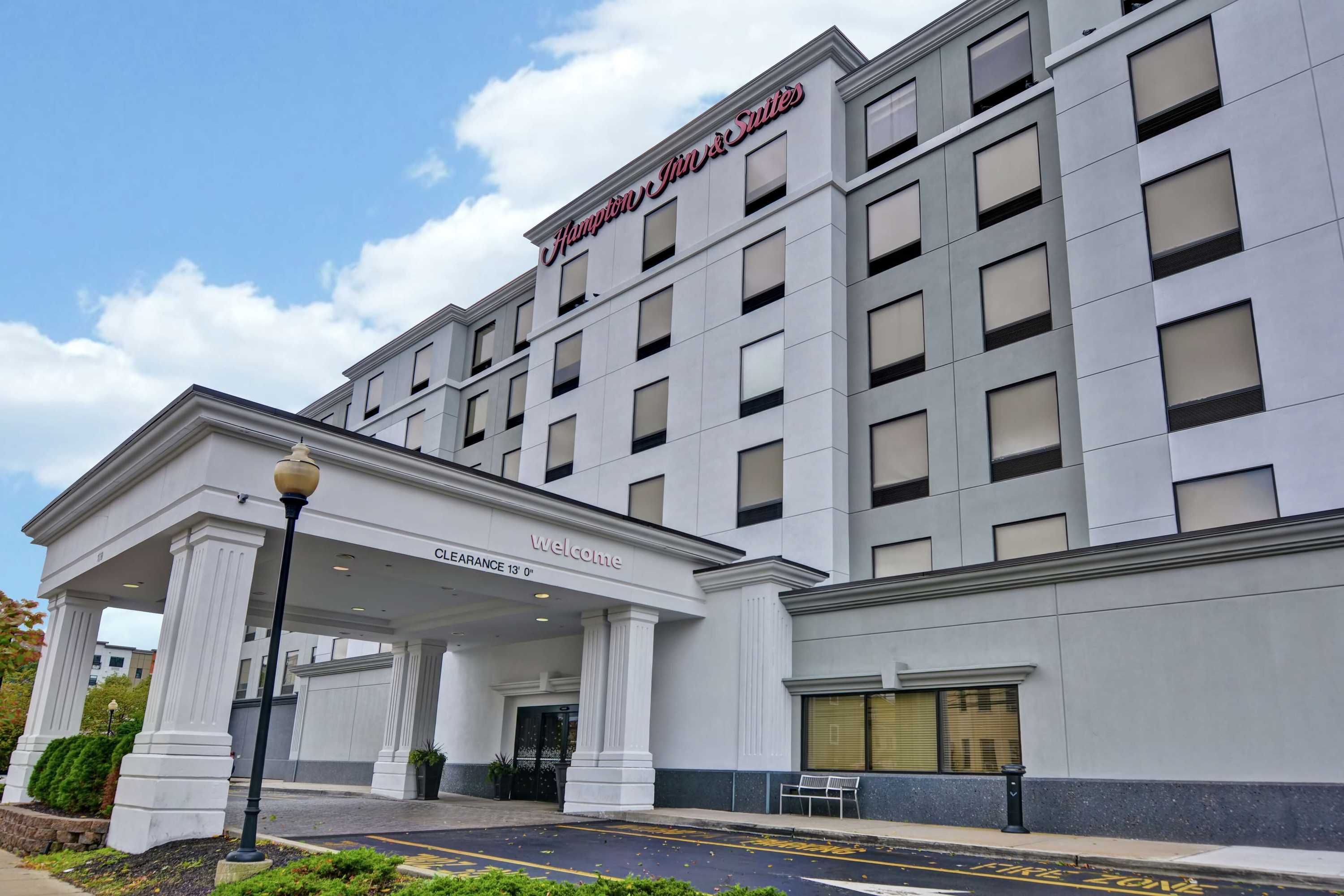 Gift card for Hampton Inn & Suites Newark-Harrison-Riverwalk Gift card for Hampton Inn & Suites Newark-Harrison-Riverwalk