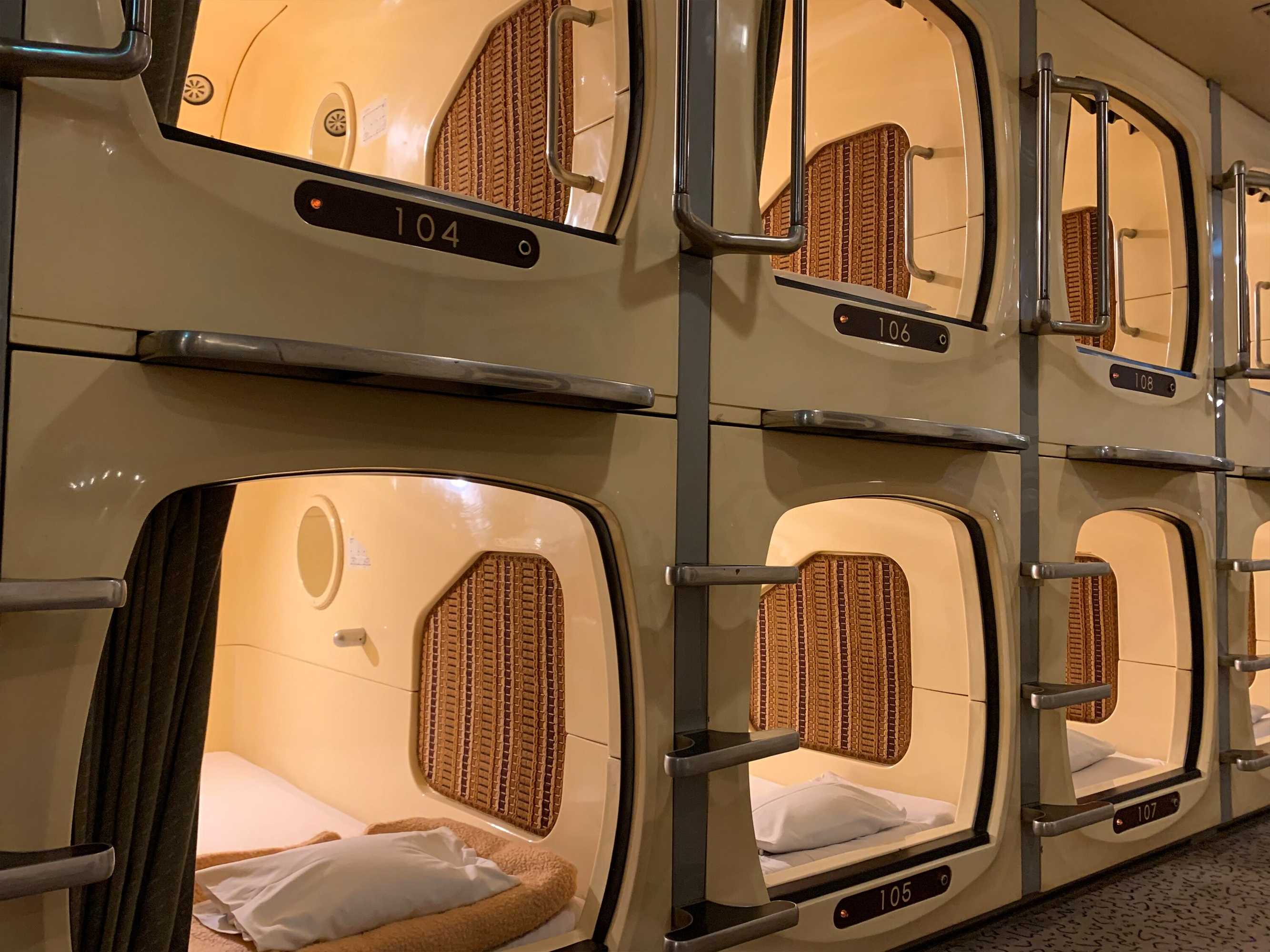 Gift card for Funabashi Grand Sauna And Capsule Hotel - Caters to Men Gift card for Funabashi Grand Sauna And Capsule Hotel - Caters to Men