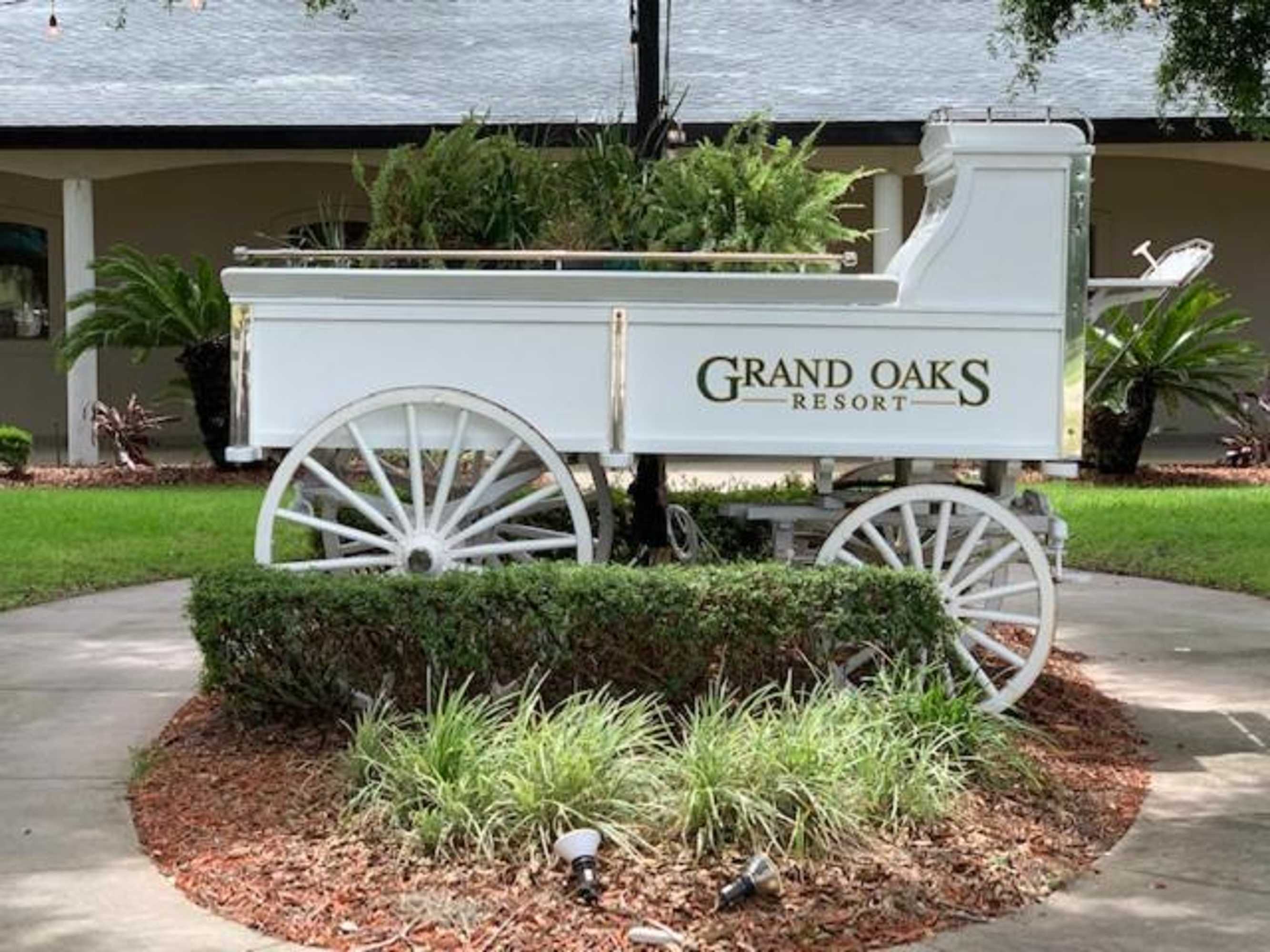 Gift card for The Grand Oaks Resort