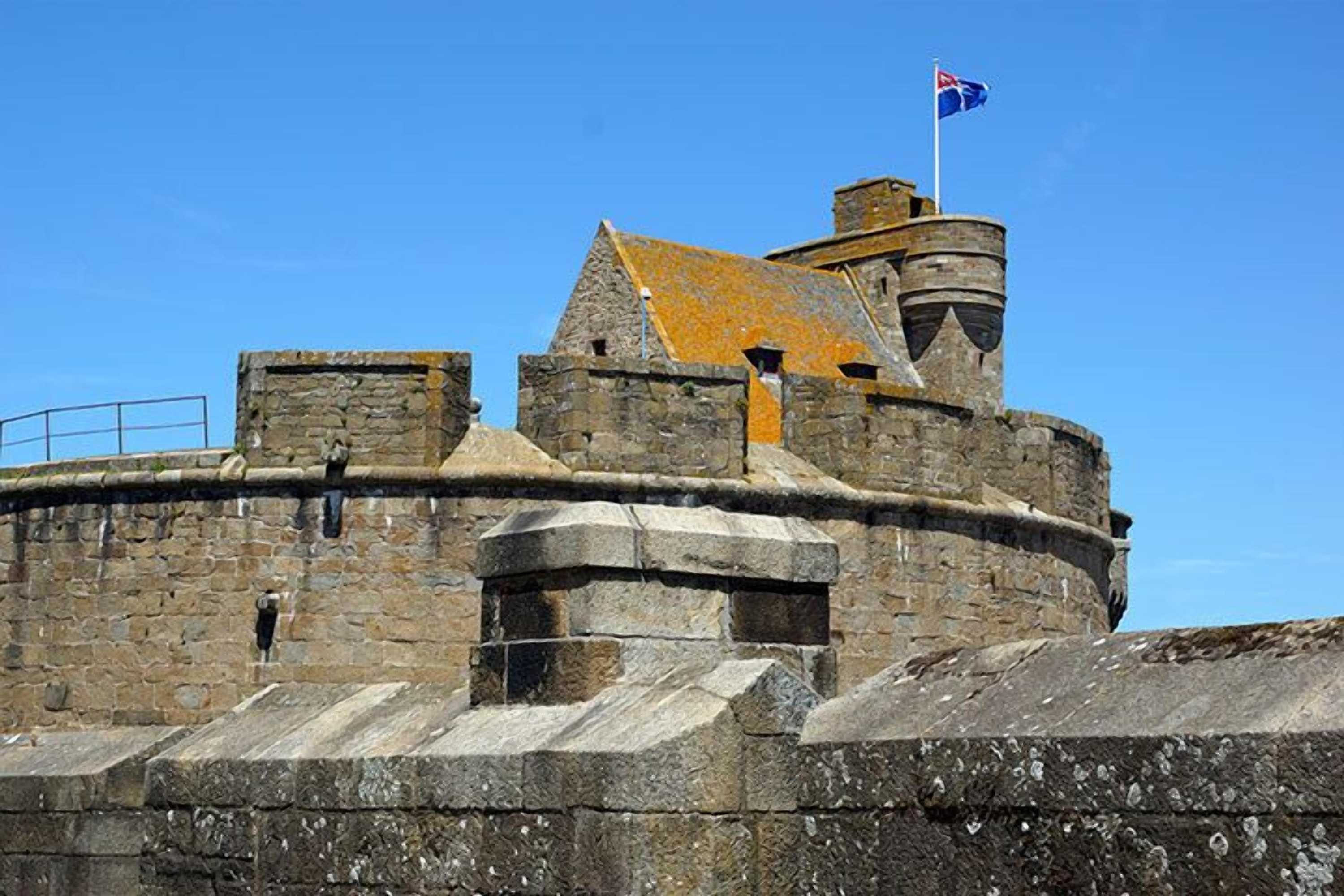 Gift card for Hôtel Des Marins, Saint-Malo Gift card for Hôtel Des Marins, Saint-Malo