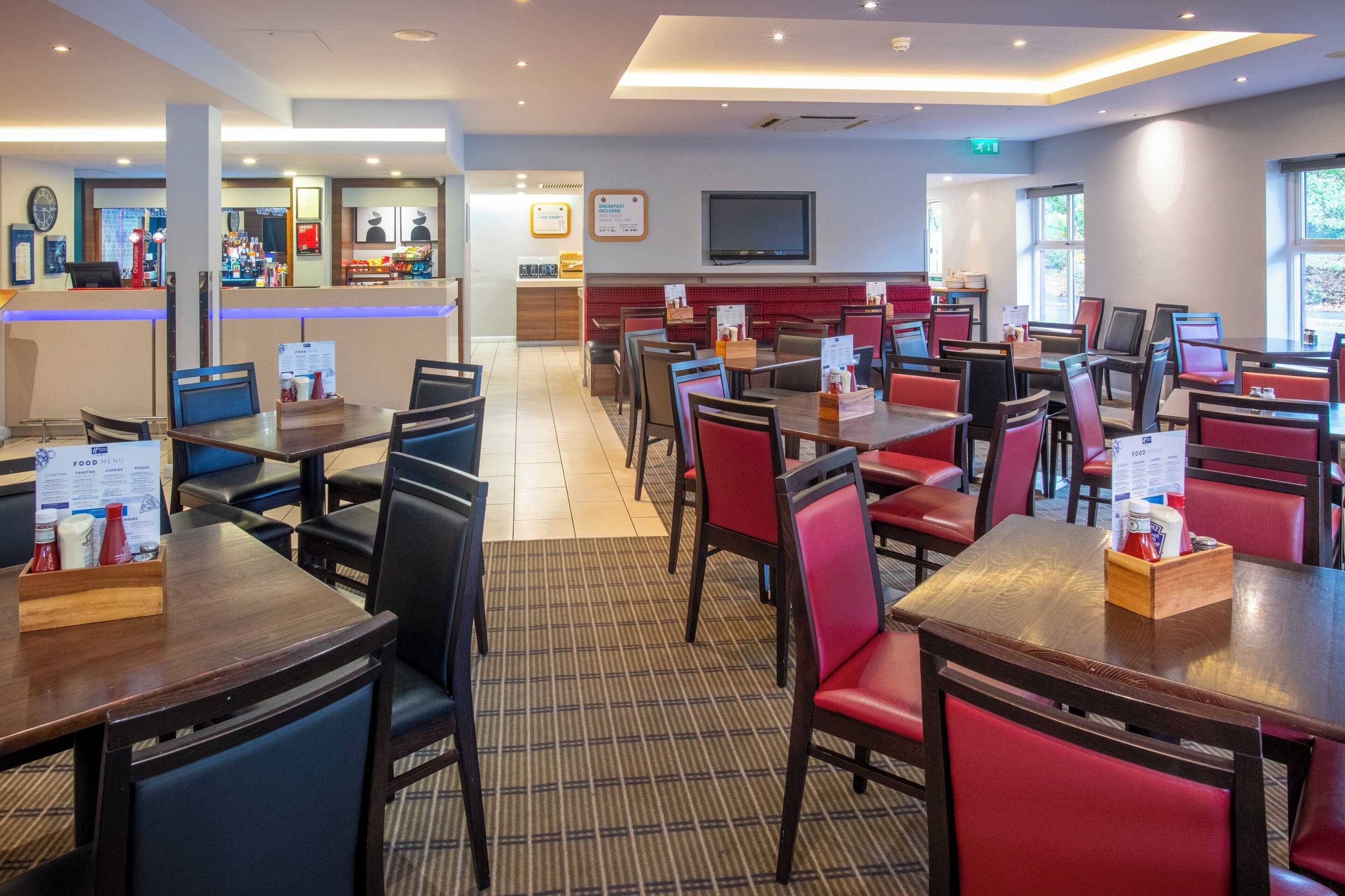 Gift card for Holiday Inn Express Birmingham - Oldbury by Ihg