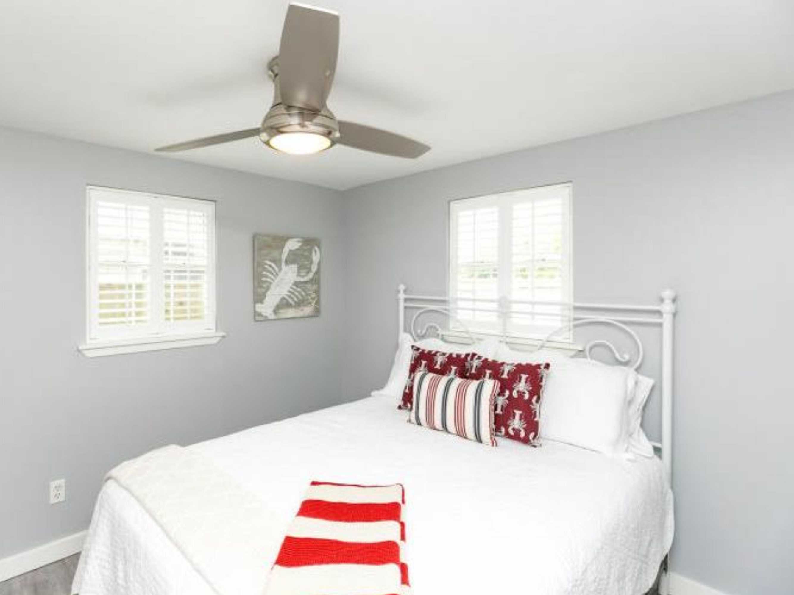 Gift card for Er223-Cape Cod Cottage Gift card for Er223-Cape Cod Cottage