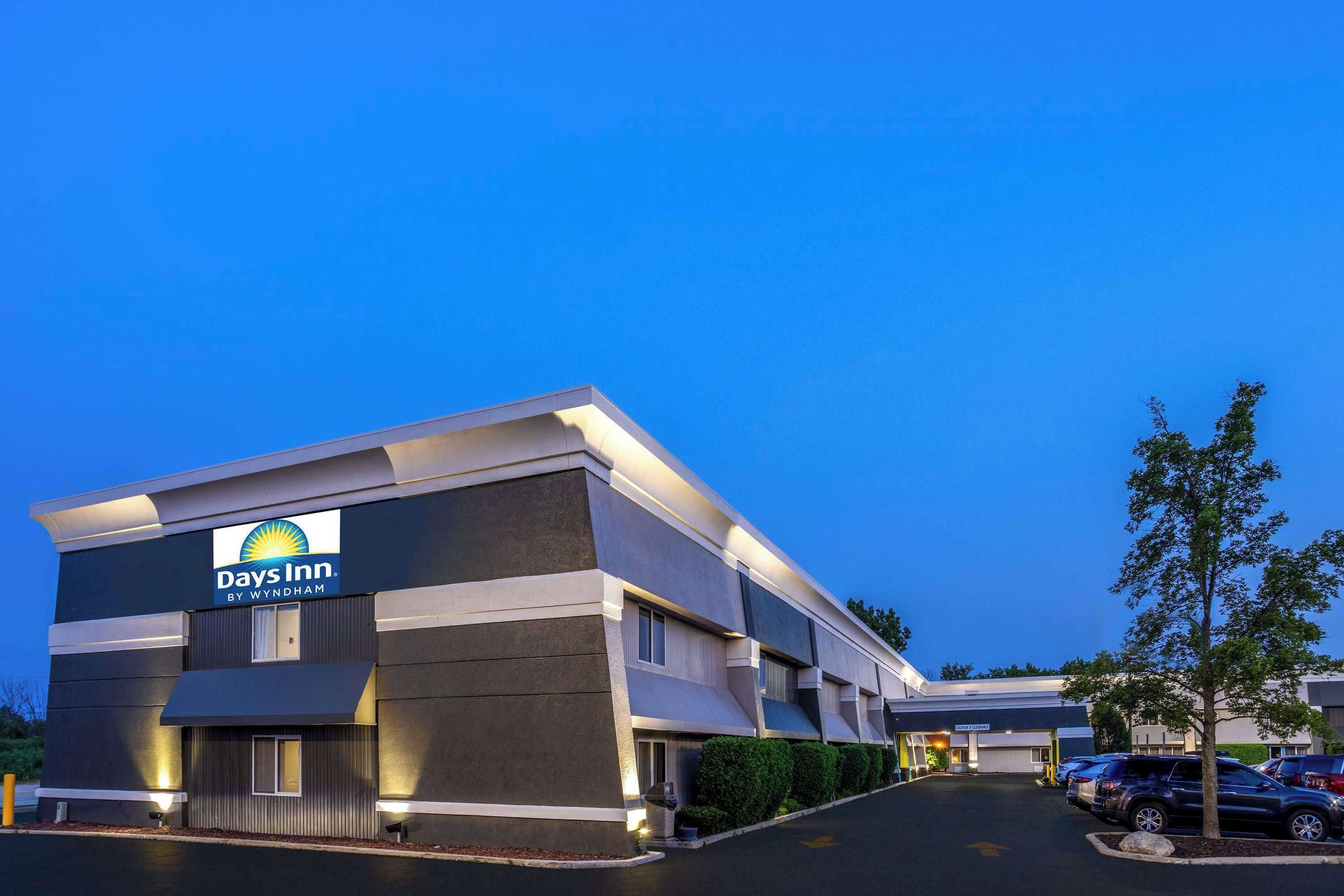 Gift card for Days Inn by Wyndham Pleasant Prairie Kenosha