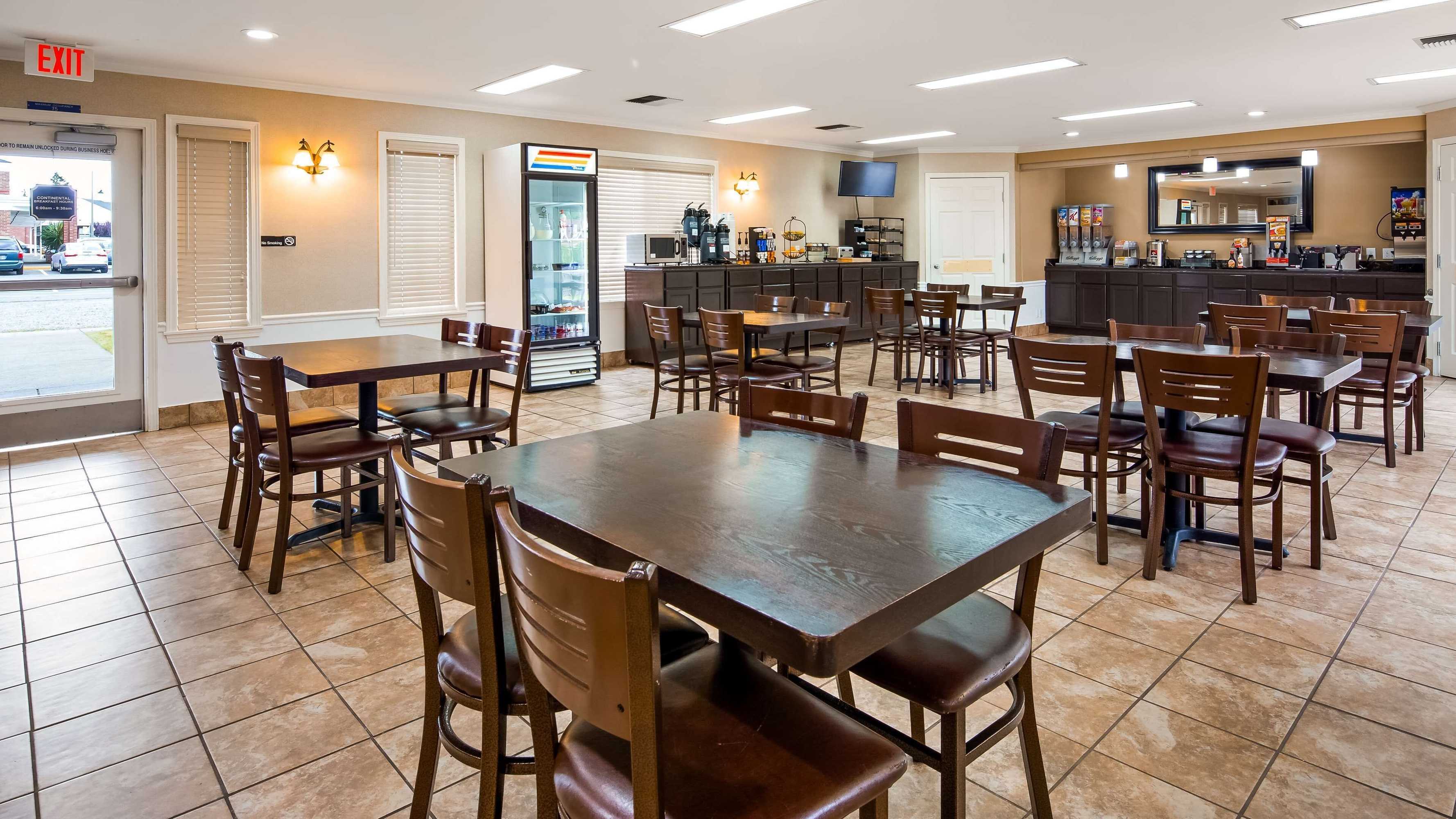 Gift card for Best Western Lakewood- Historic Landmark Gift card for Best Western Lakewood- Historic Landmark