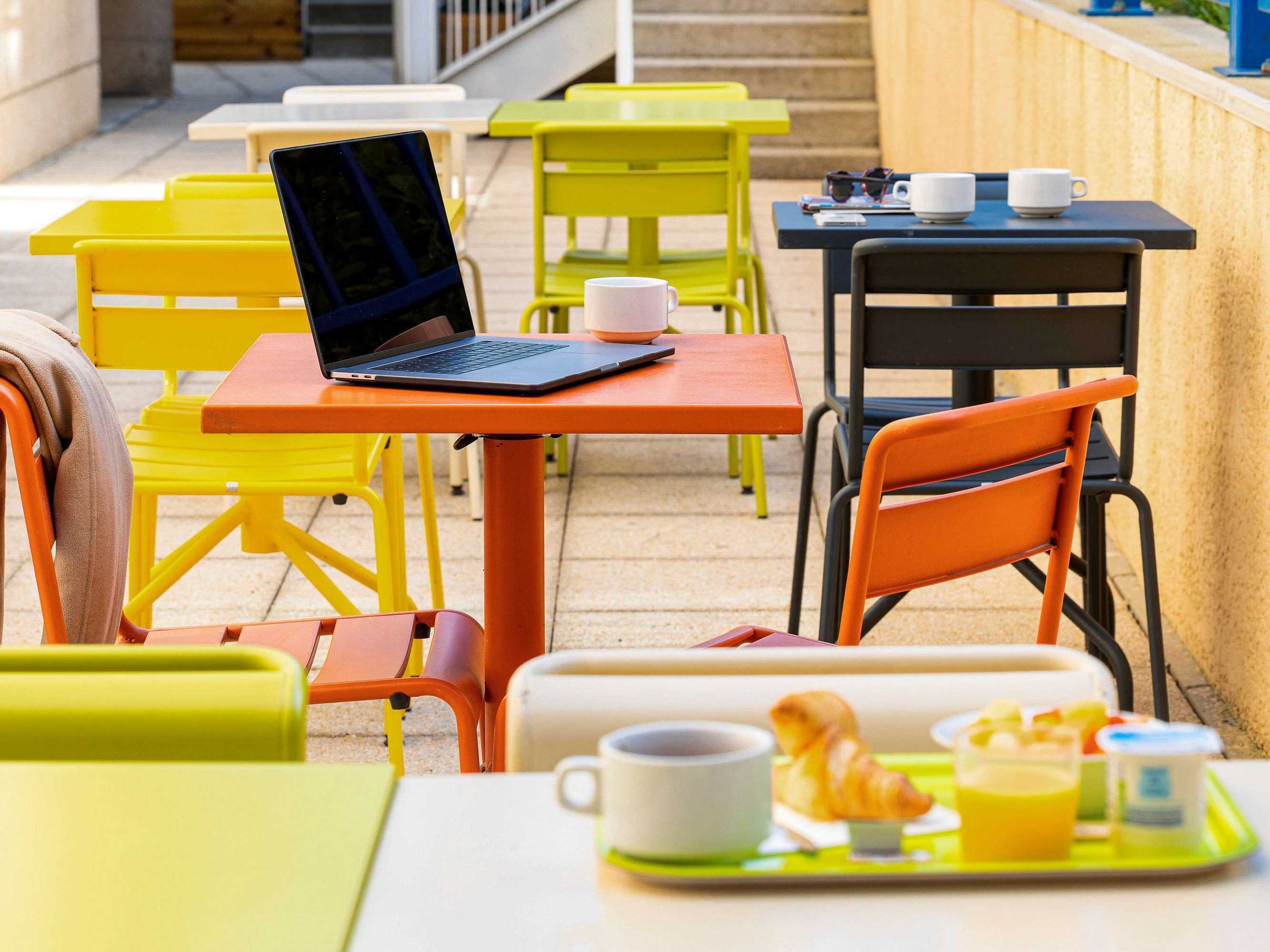 Gift card for Ibis Budget Paris Porte d' Italie Ouest Gift card for Ibis Budget Paris Porte d' Italie Ouest