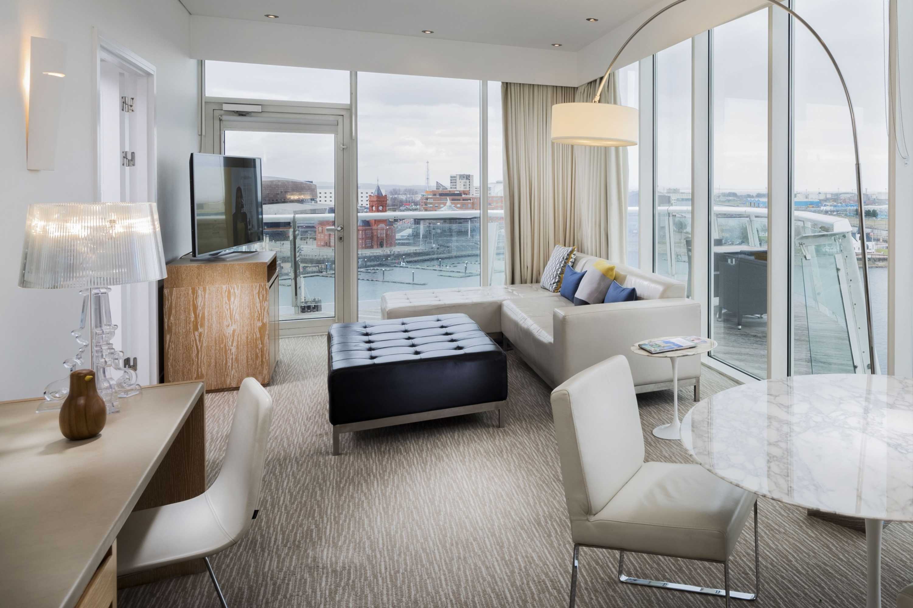 Gift card for Voco St David's Cardiff by Ihg Gift card for Voco St David's Cardiff by Ihg