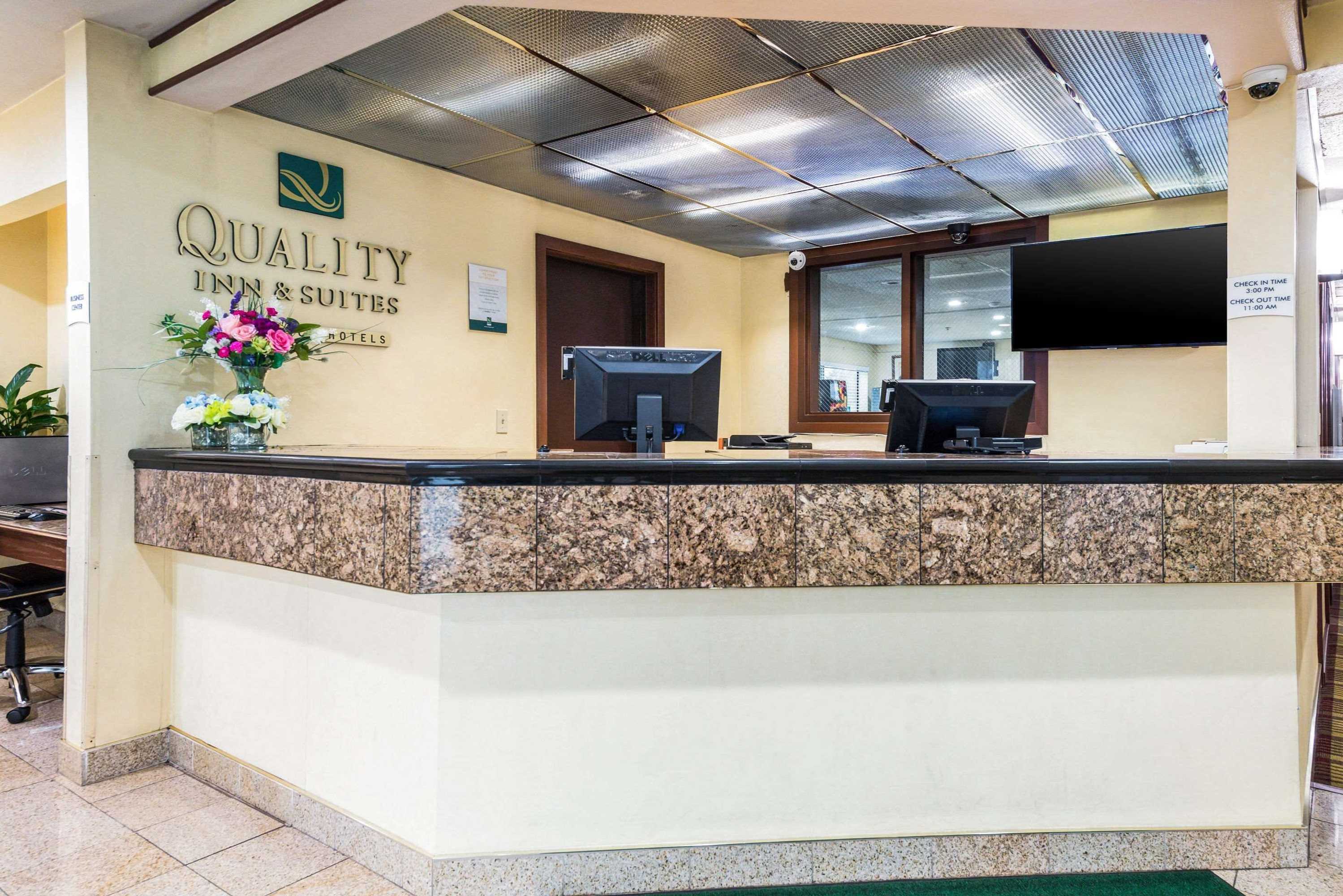 Gift card for Quality Inn & Suites Lacey Olympia Gift card for Quality Inn & Suites Lacey Olympia