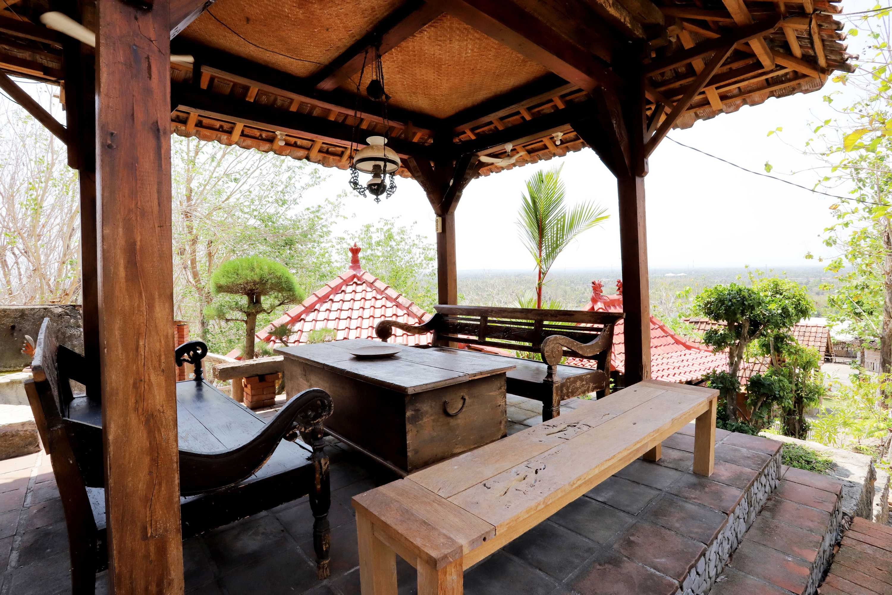 Gift card for Newalaskuliner & Homestaywatulumbung Gift card for Newalaskuliner & Homestaywatulumbung