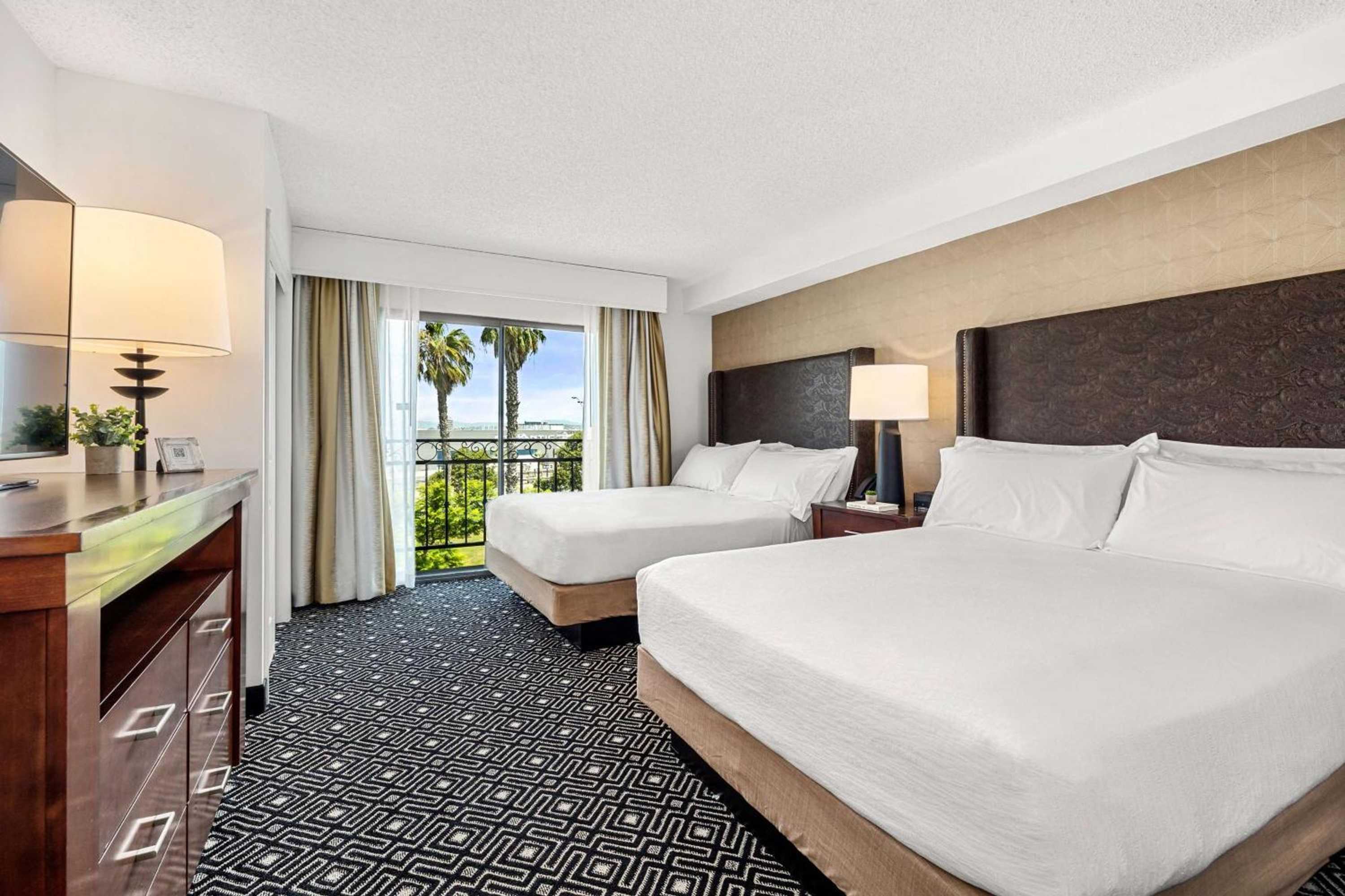 Gift card for Embassy Suites by Hilton Los Angeles Lax South/el Segundo Gift card for Embassy Suites by Hilton Los Angeles Lax South/el Segundo