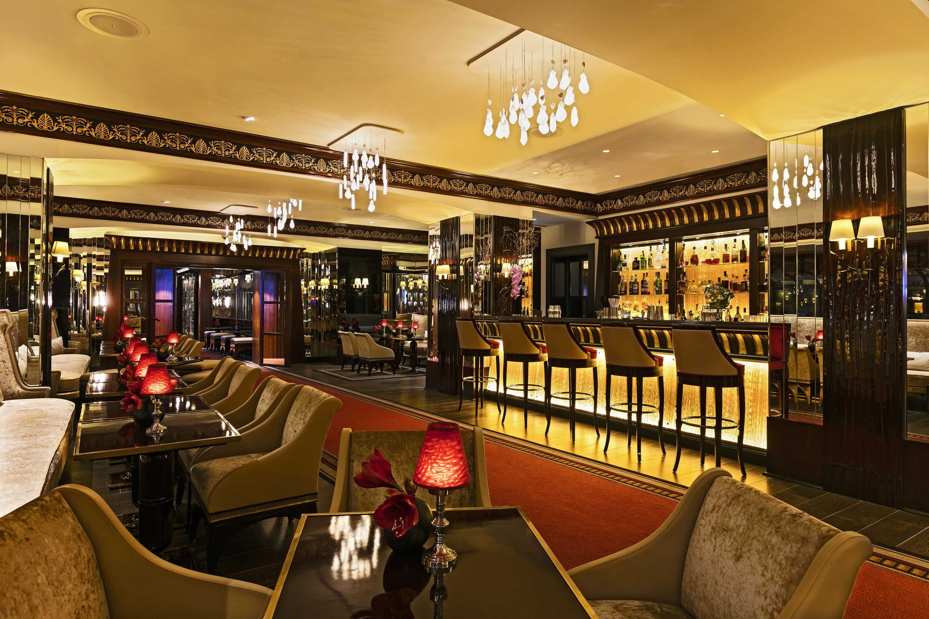 Gift card for Hôtel Barrière Le Majestic Cannes Gift card for Hôtel Barrière Le Majestic Cannes