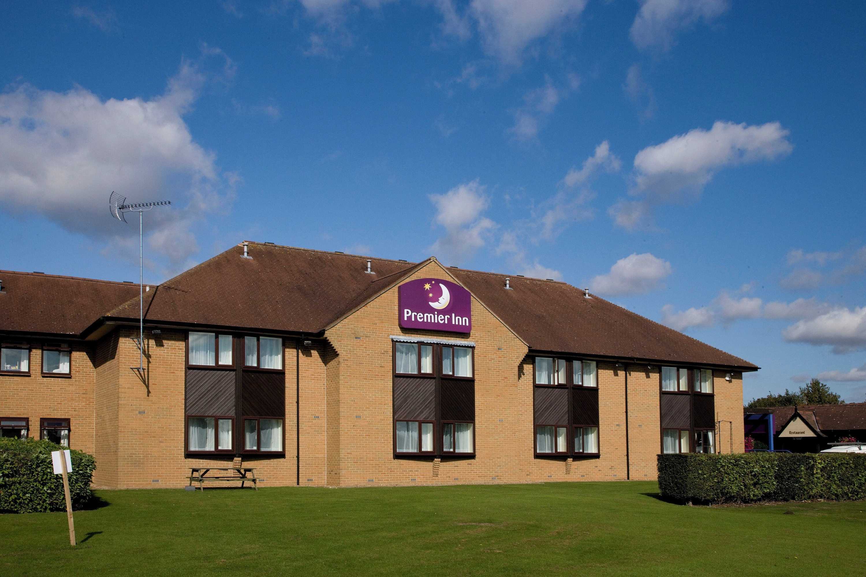 Gift card for Premier Inn Northampton West (harpole)