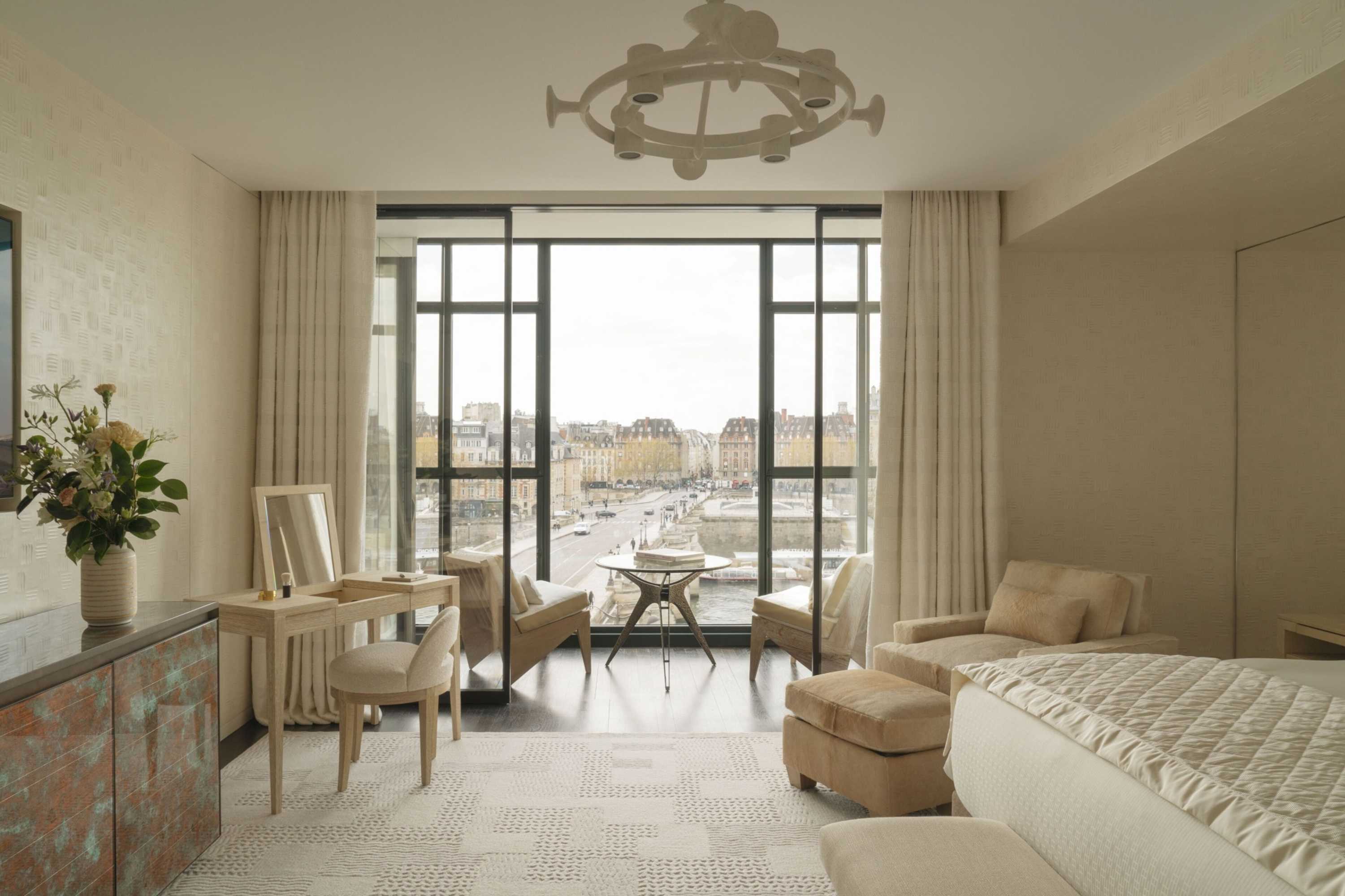 Gift card for Cheval Blanc Paris & Dior Spa Cheval Blanc Paris Gift card for Cheval Blanc Paris & Dior Spa Cheval Blanc Paris