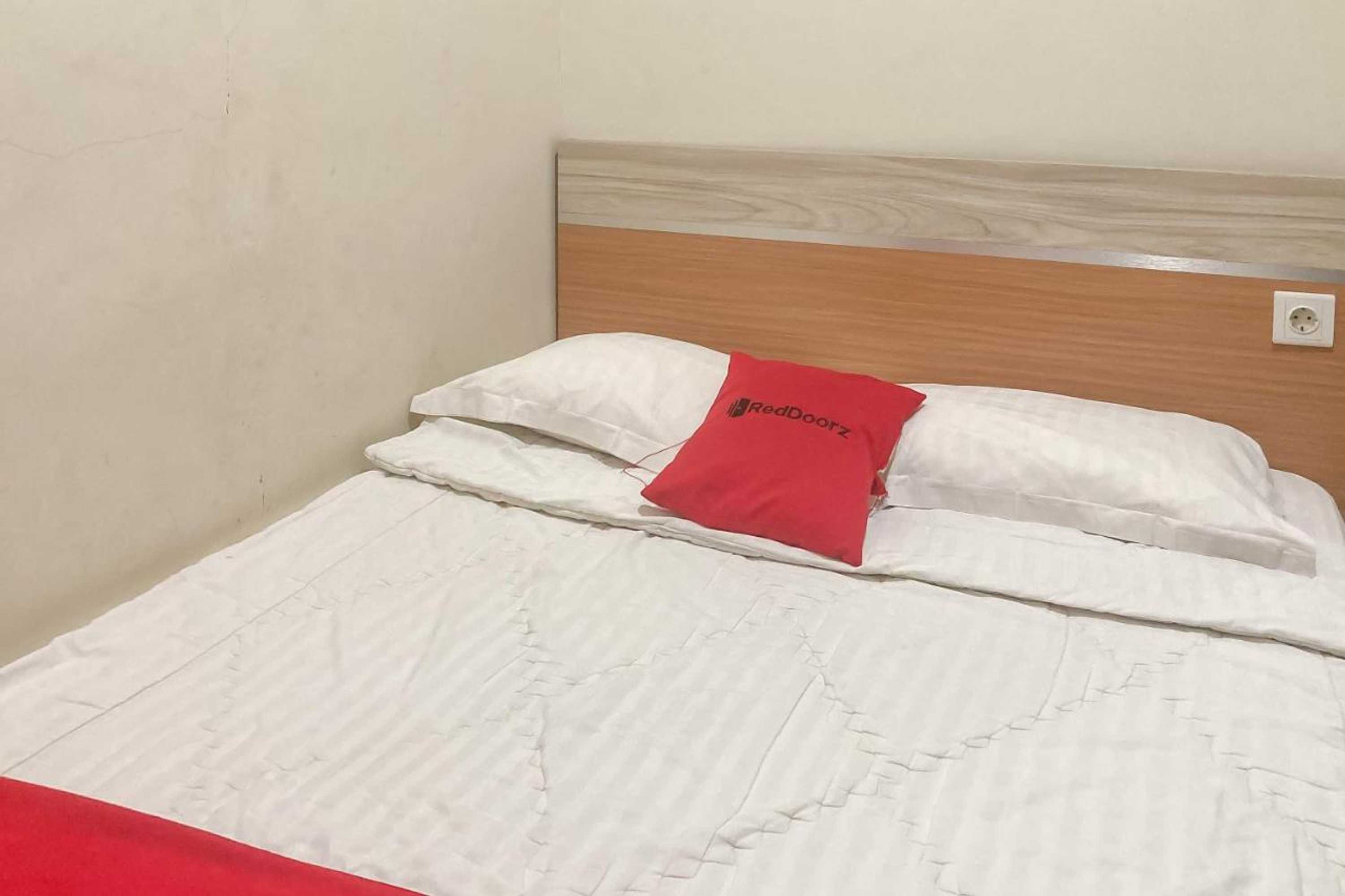 Gift card for Reddoorz Syariah @ Boemi Guesthouse Tasikmalaya