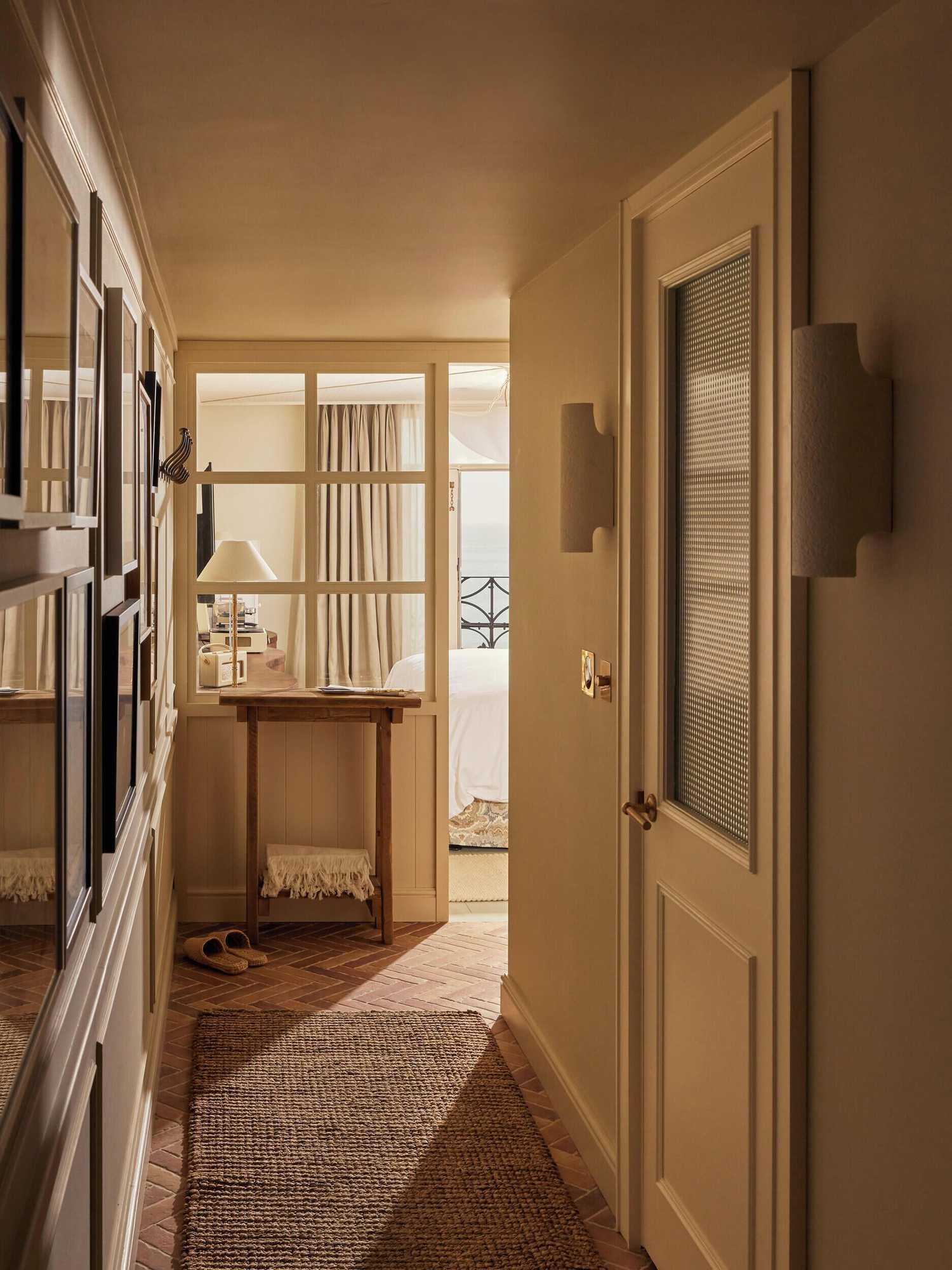 Gift card for No 42 by Guesthouse, Margate Gift card for No 42 by Guesthouse, Margate