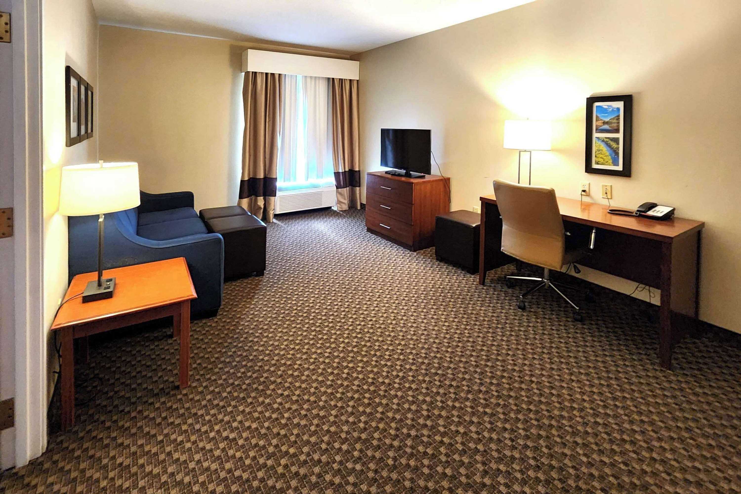 Gift card for Comfort Inn & Suites Mount Pocono Gift card for Comfort Inn & Suites Mount Pocono