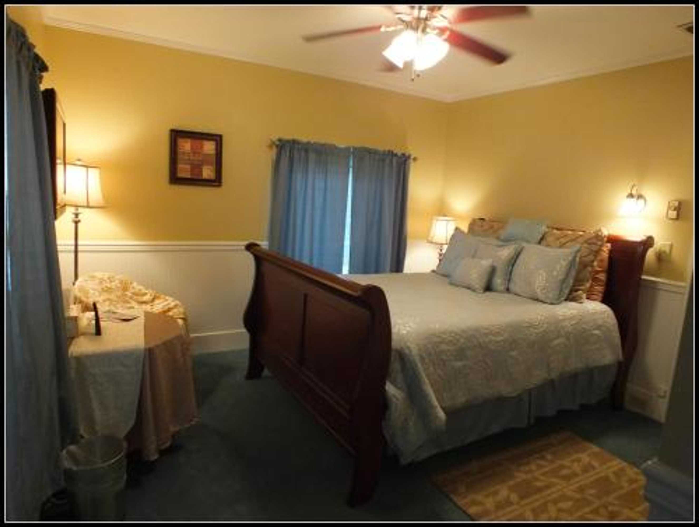 Gift card for Sunnyside Inn Bed &breakfast Gift card for Sunnyside Inn Bed &breakfast