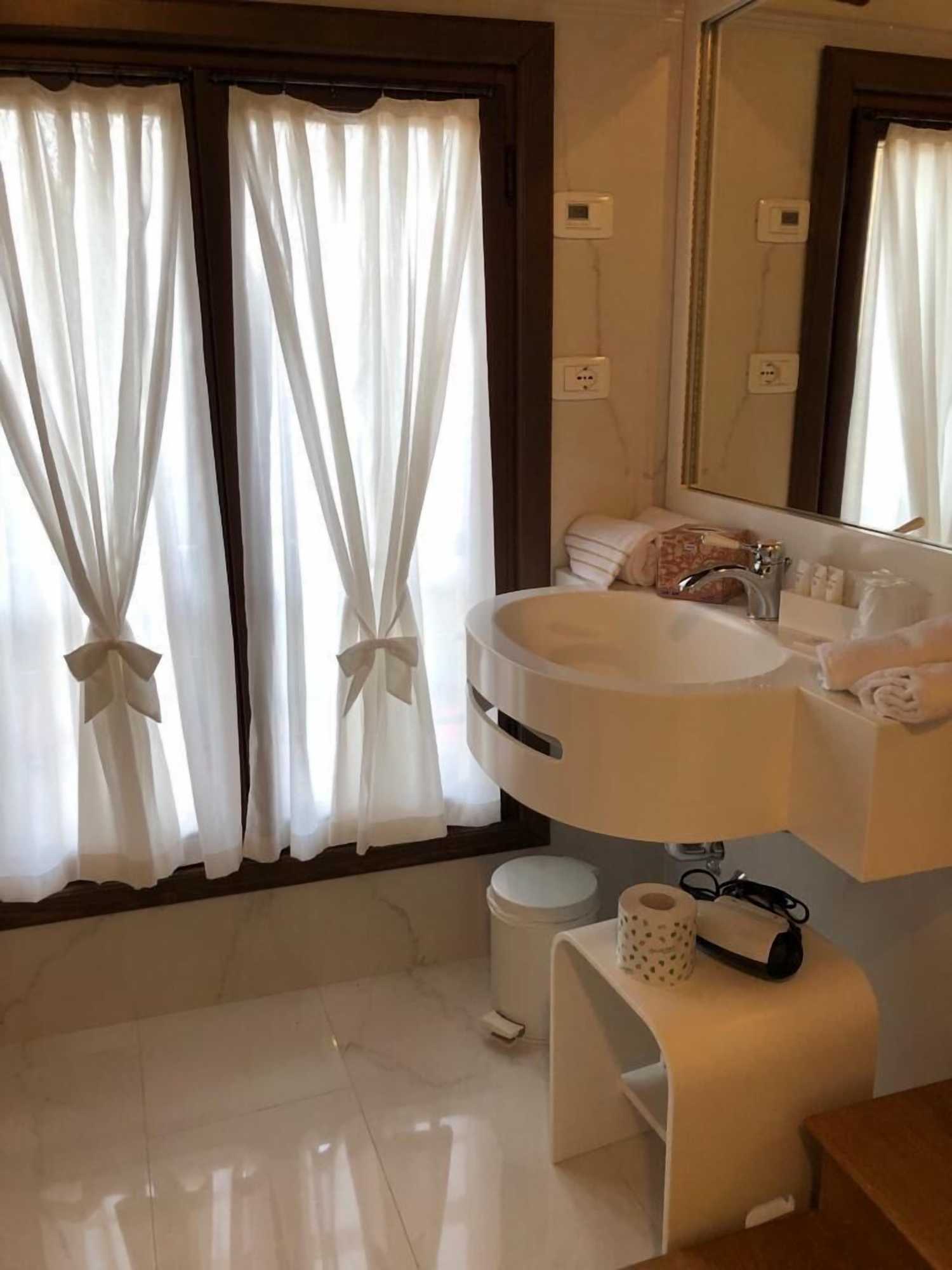 Gift card for Hotel Donna Lucia