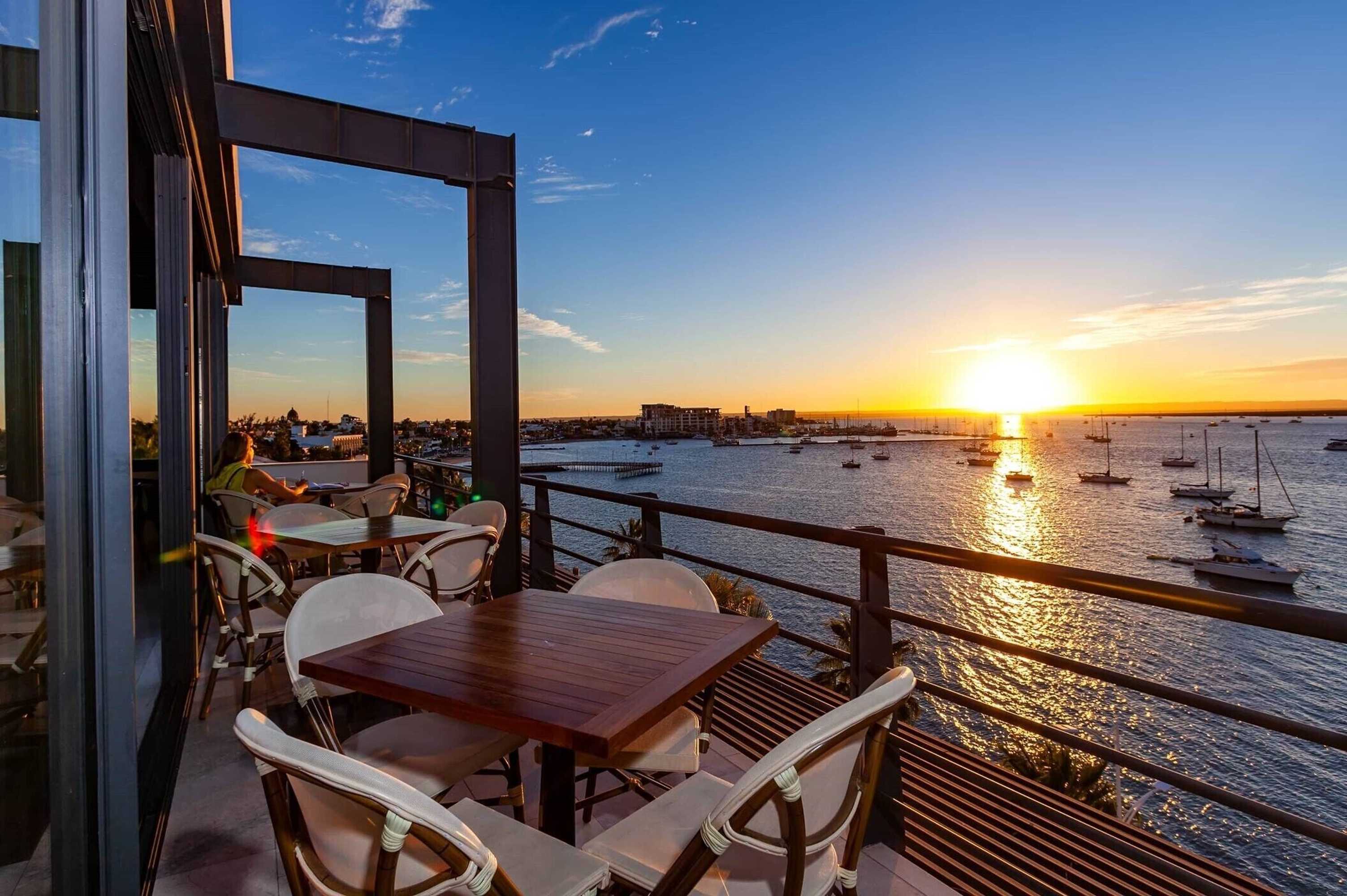 Gift card for Seven Crown La Paz Malecon Gift card for Seven Crown La Paz Malecon