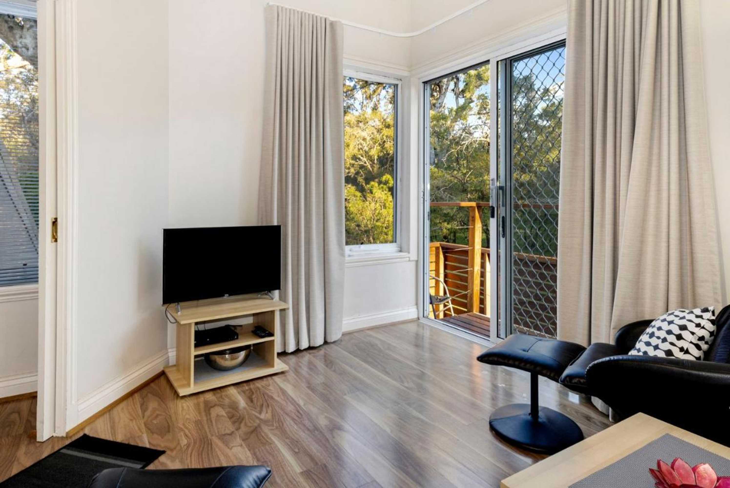 Gift card for Inn The Tuarts Guest Lodge Busselton