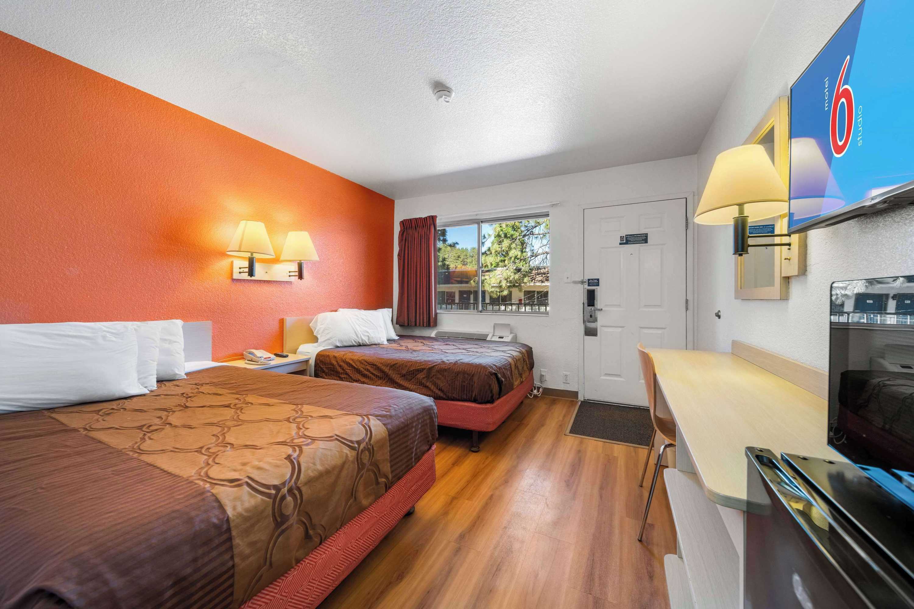 Gift card for Motel 6 Big Bear Lake, CA Gift card for Motel 6 Big Bear Lake, CA