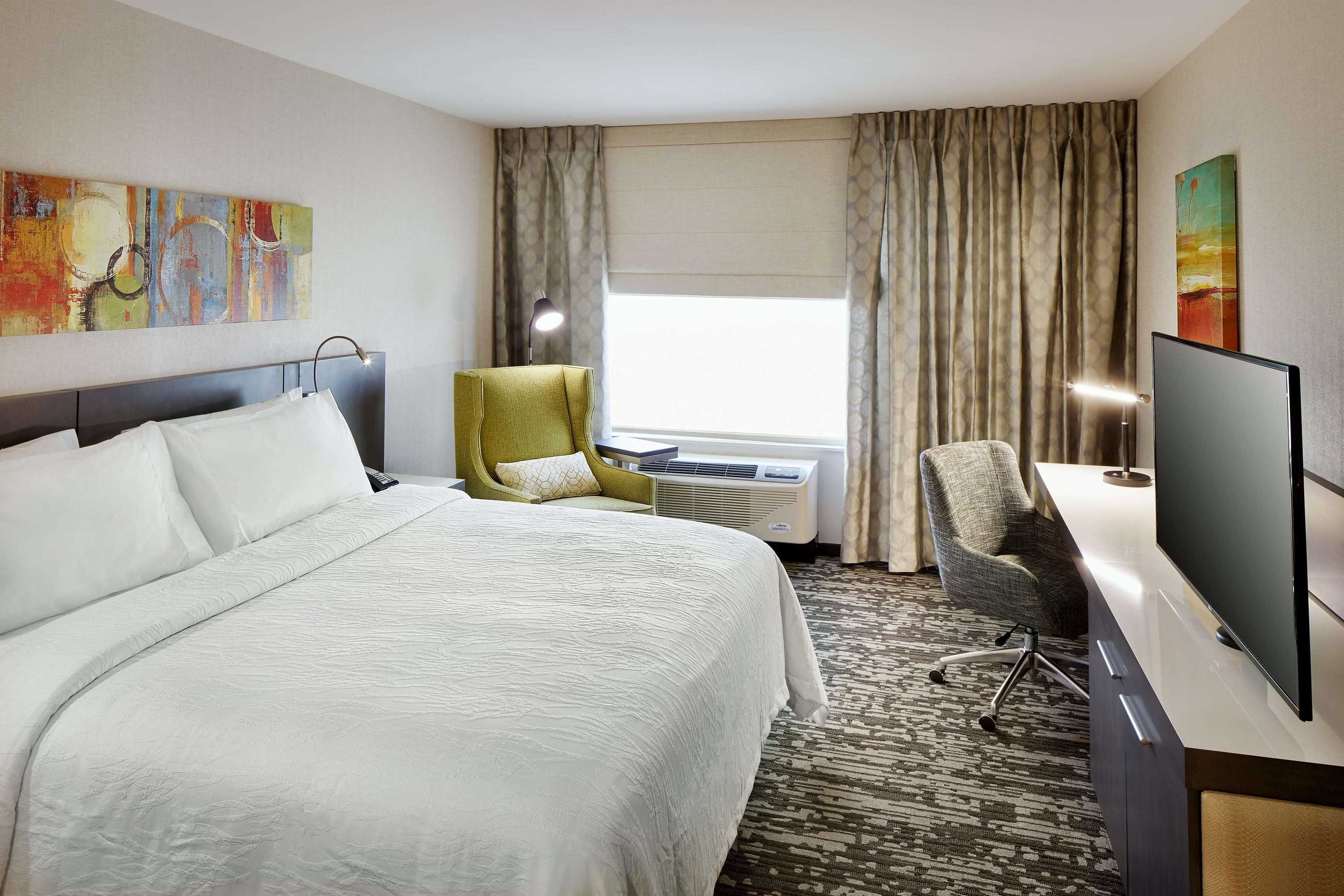 Gift card for Hilton Garden Inn Roslyn Gift card for Hilton Garden Inn Roslyn
