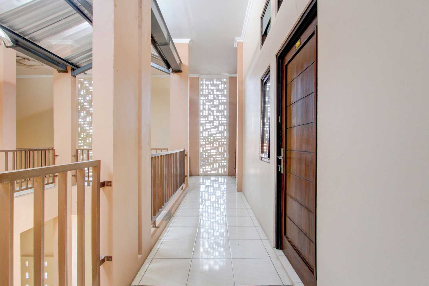 Gift card for Spot ON 93245 Guest House Mulia Dua Syariah