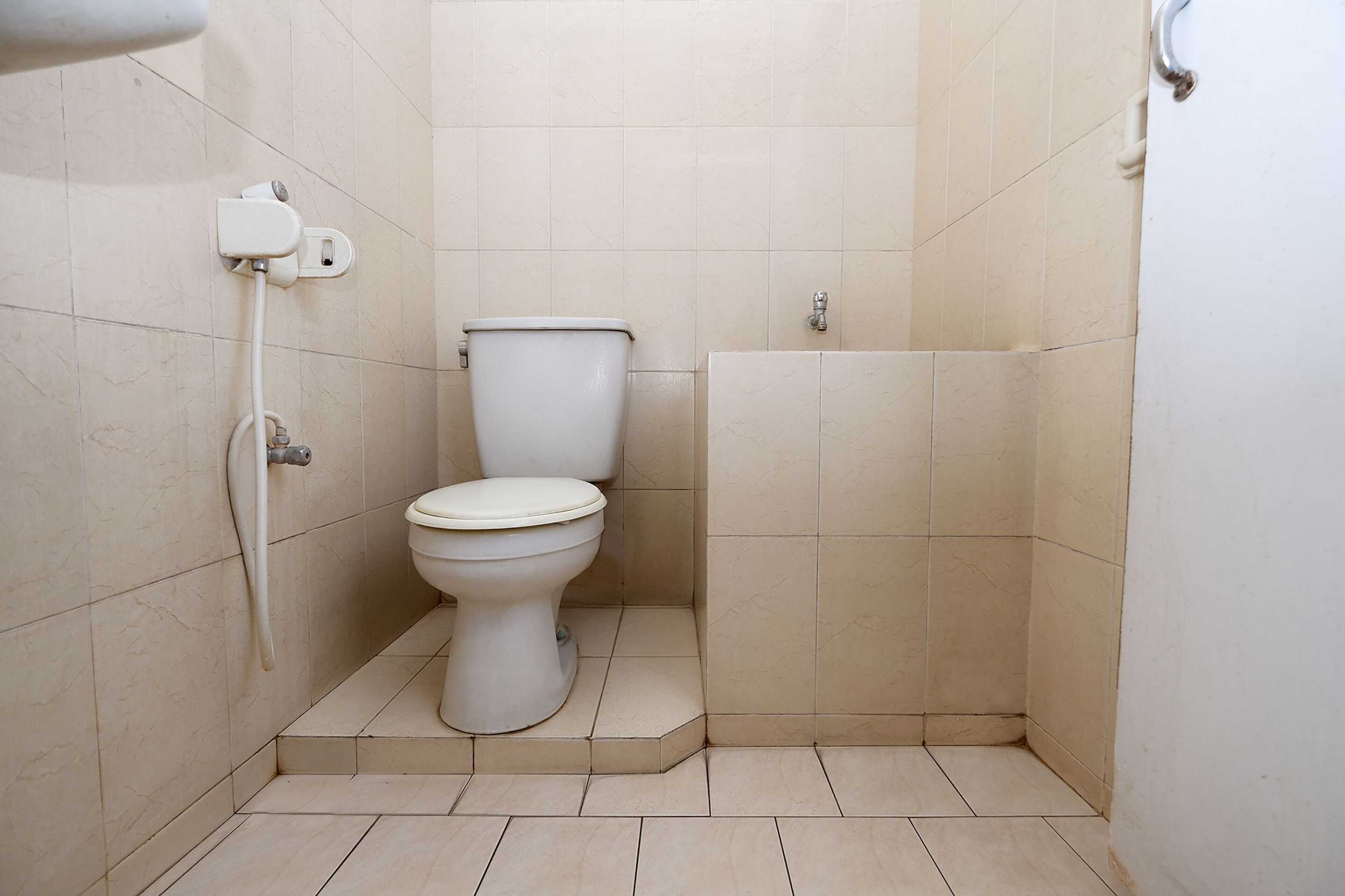 Gift card for Oyo 1843 Cahya Nirwana