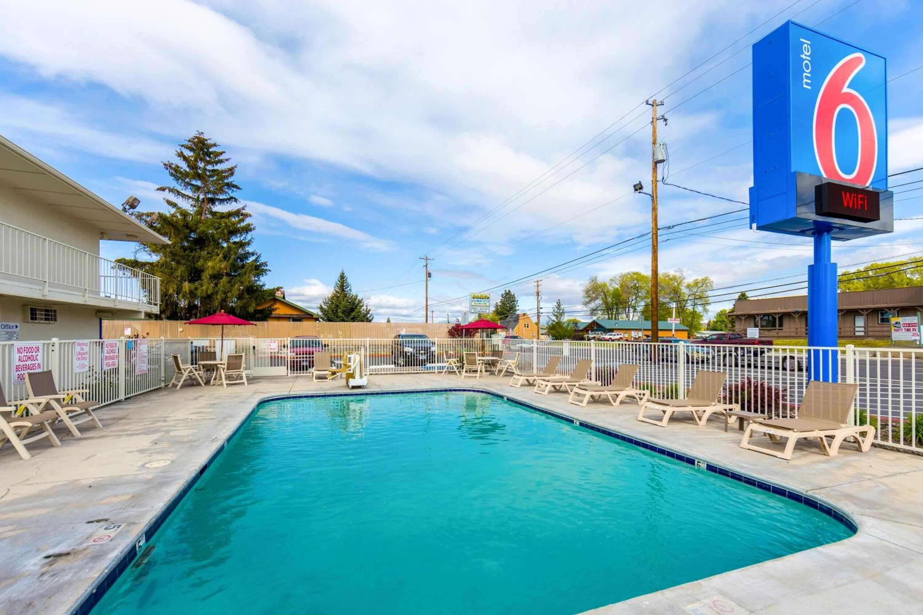 Gift card for Motel 6 Klamath Falls, OR Gift card for Motel 6 Klamath Falls, OR