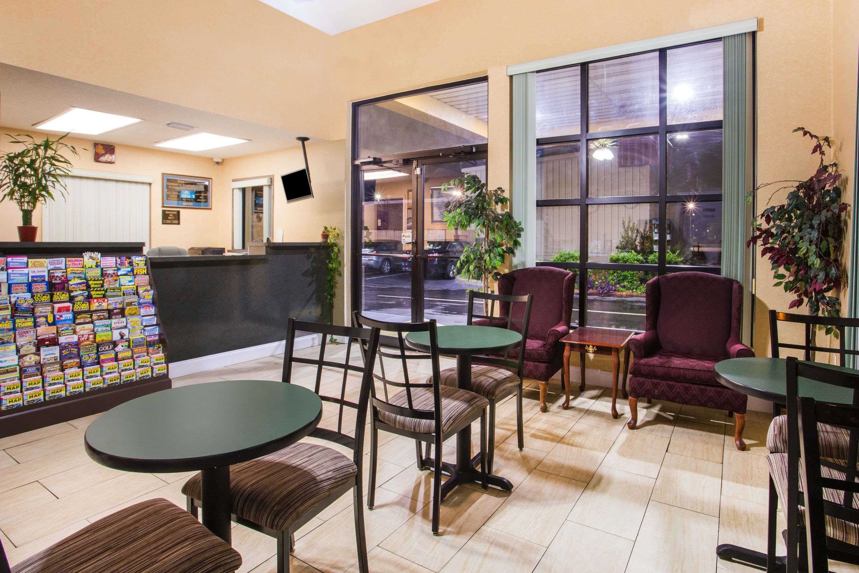 Gift card for Howard Johnson by Wyndham Panama City Gift card for Howard Johnson by Wyndham Panama City