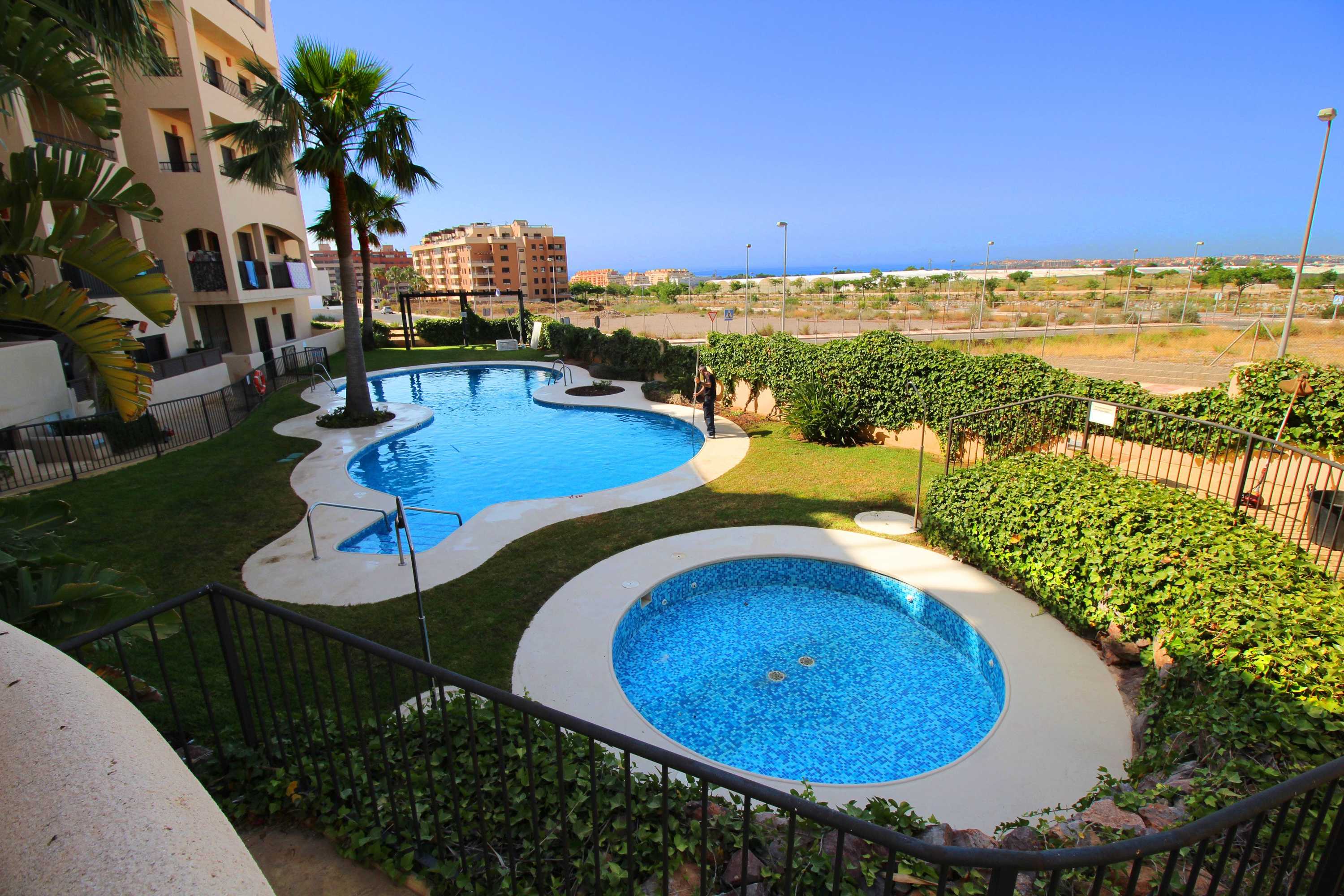 Gift card for Albardi 3ºa - Magnífico Apartamento en Aguadulce Gift card for Albardi 3ºa - Magnífico Apartamento en Aguadulce