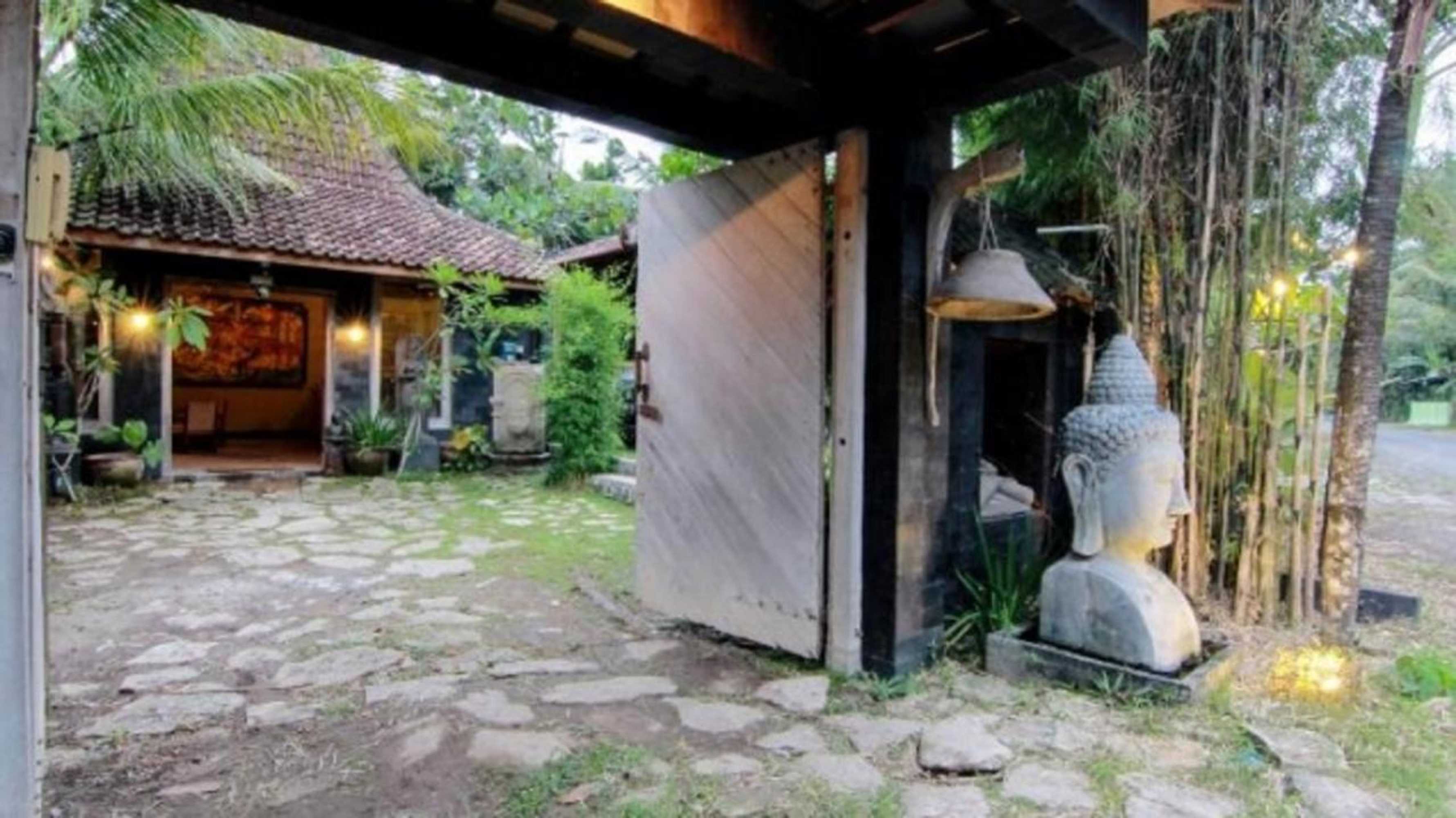 Gift card for Astuti Gallery Homestay Gift card for Astuti Gallery Homestay