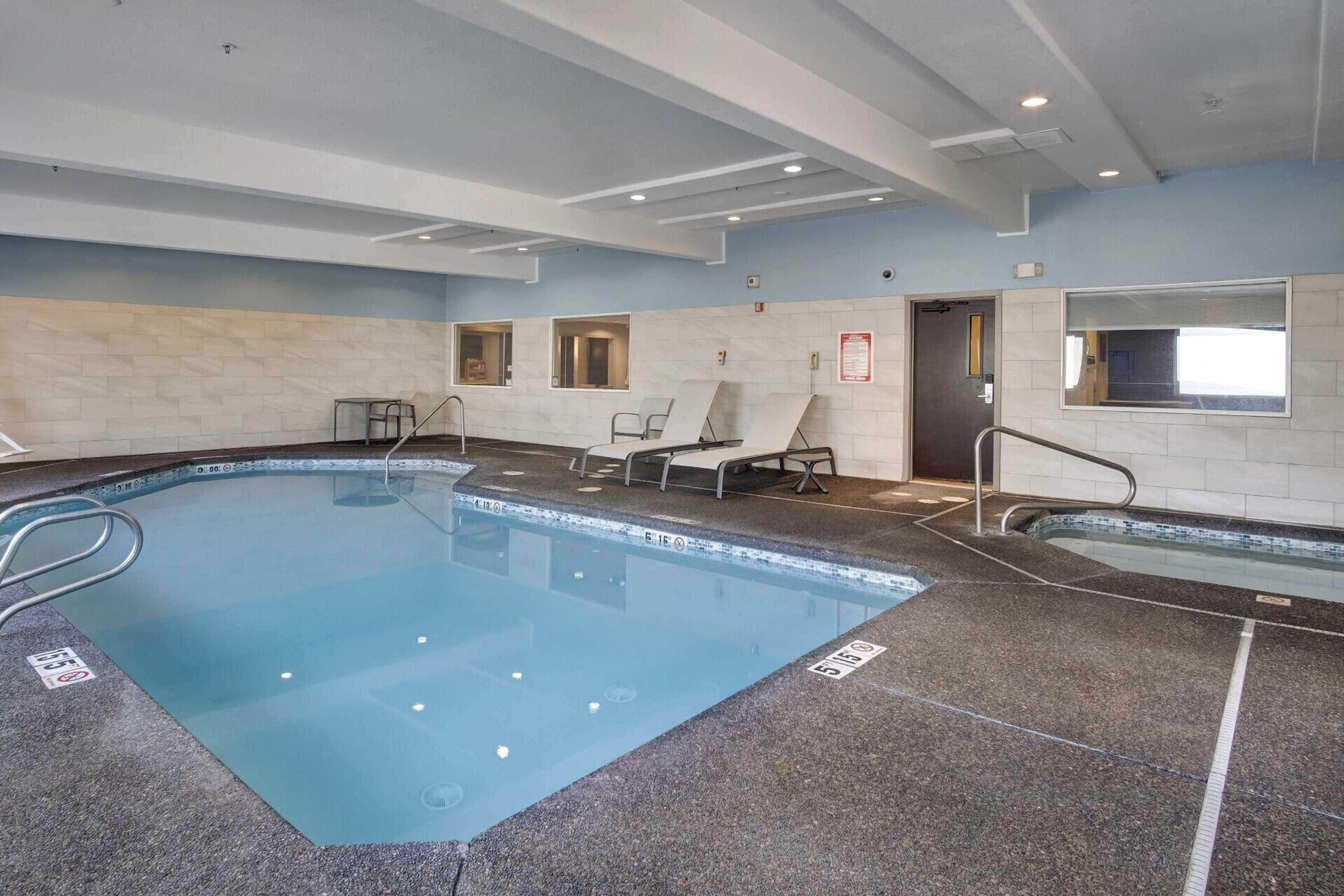 Gift card for Holiday Inn Express Portland East - Troutdale by Ihg