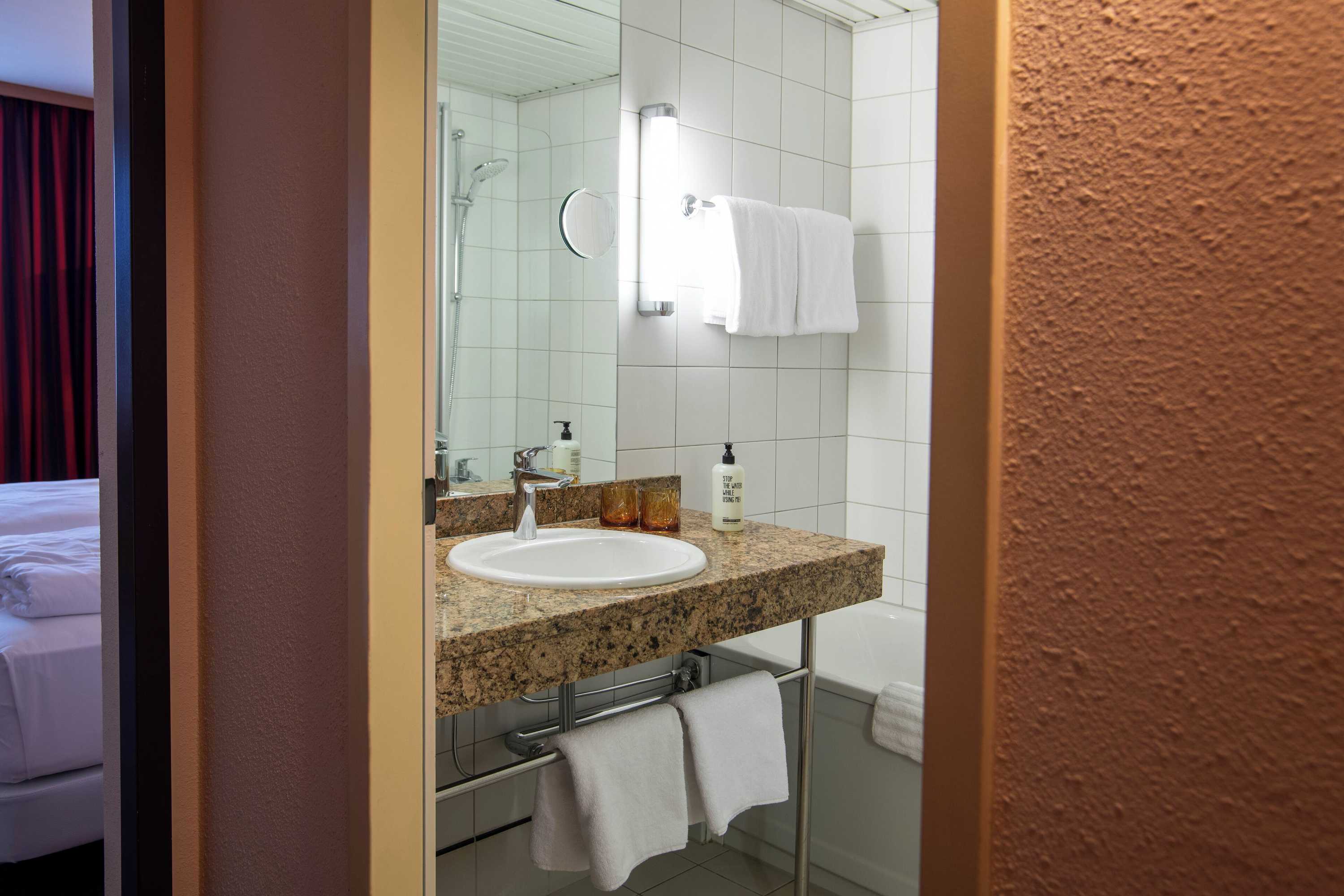 Gift card for Best Western Conference Airporthotel Frankfurt-Mörfelden, Mörfelden-Walldorf Gift card for Best Western Conference Airporthotel Frankfurt-Mörfelden, Mörfelden-Walldorf