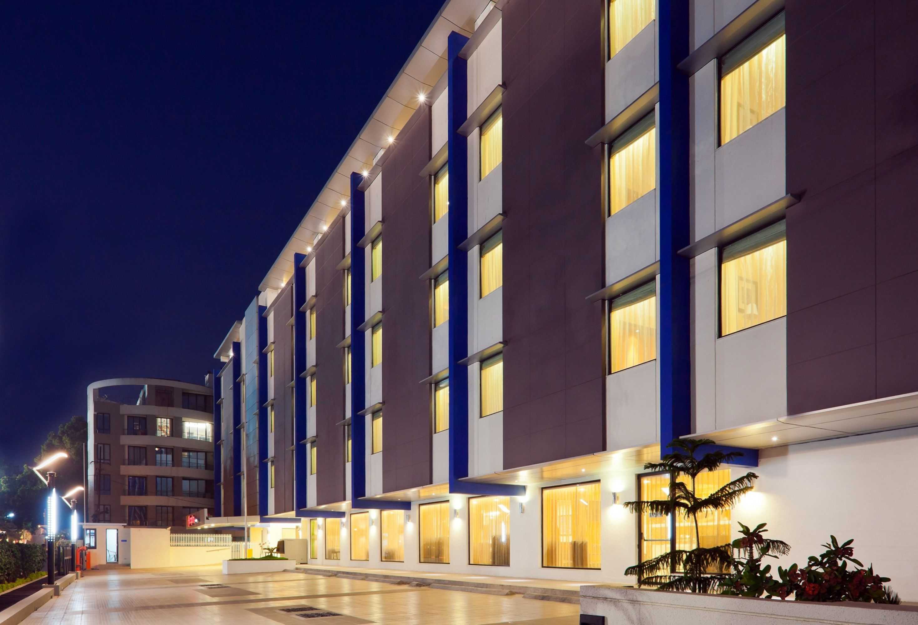 Gift card for Hampton by Hilton Vadodara-Alkapuri Gift card for Hampton by Hilton Vadodara-Alkapuri