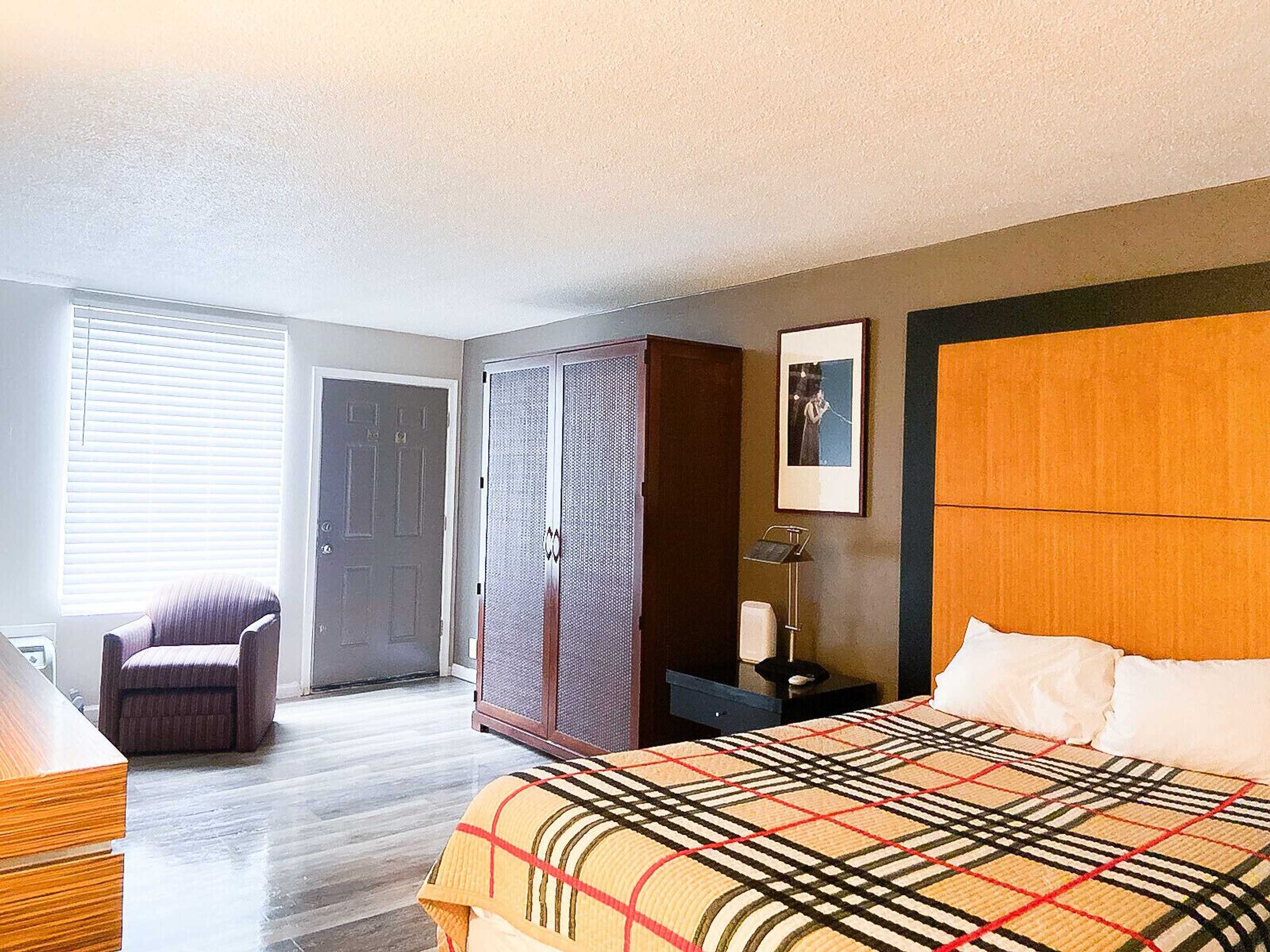 Gift card for Apm Inn & Suites