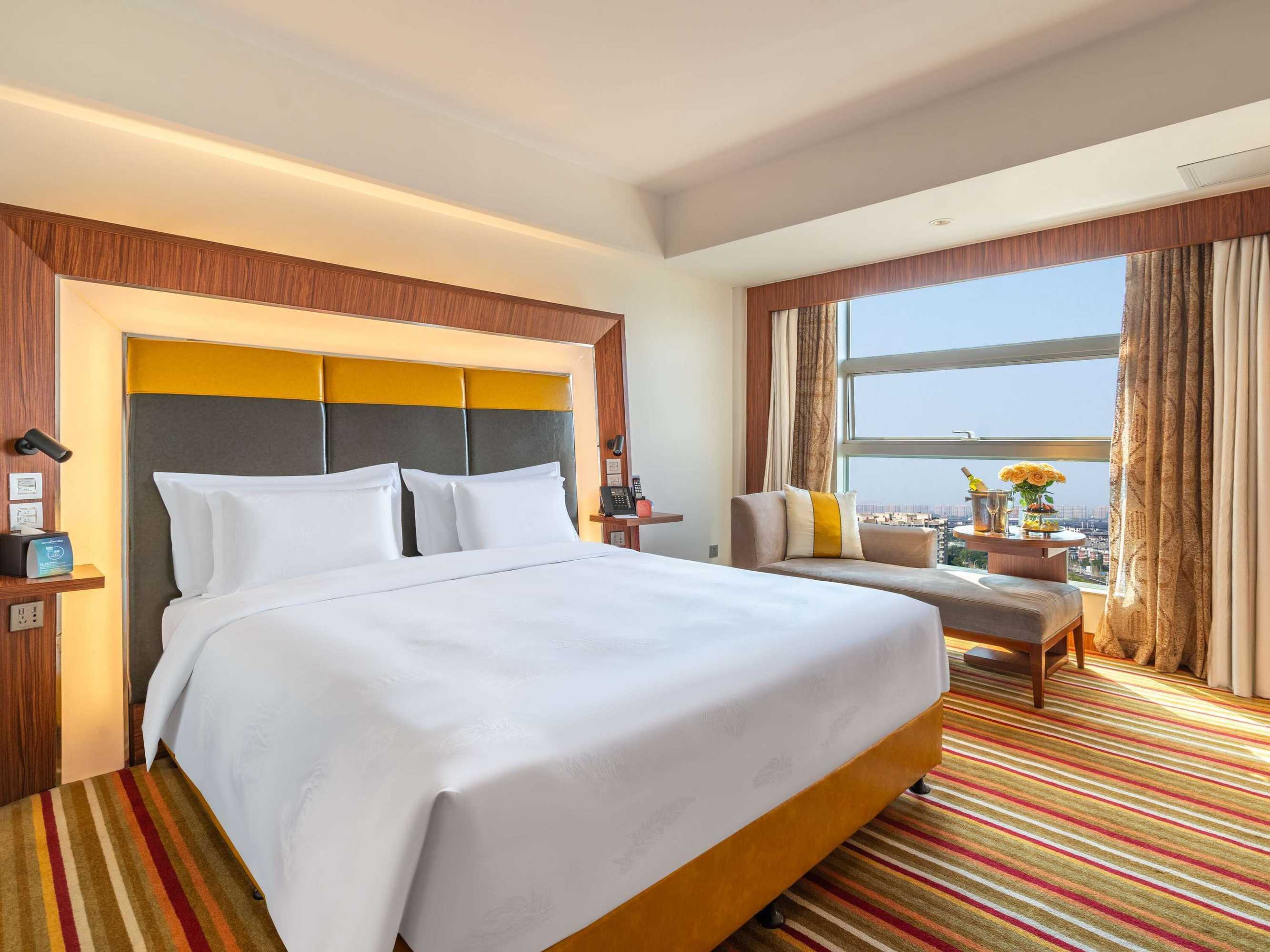 Gift card for Novotel Zhengzhou Convention Centre Gift card for Novotel Zhengzhou Convention Centre