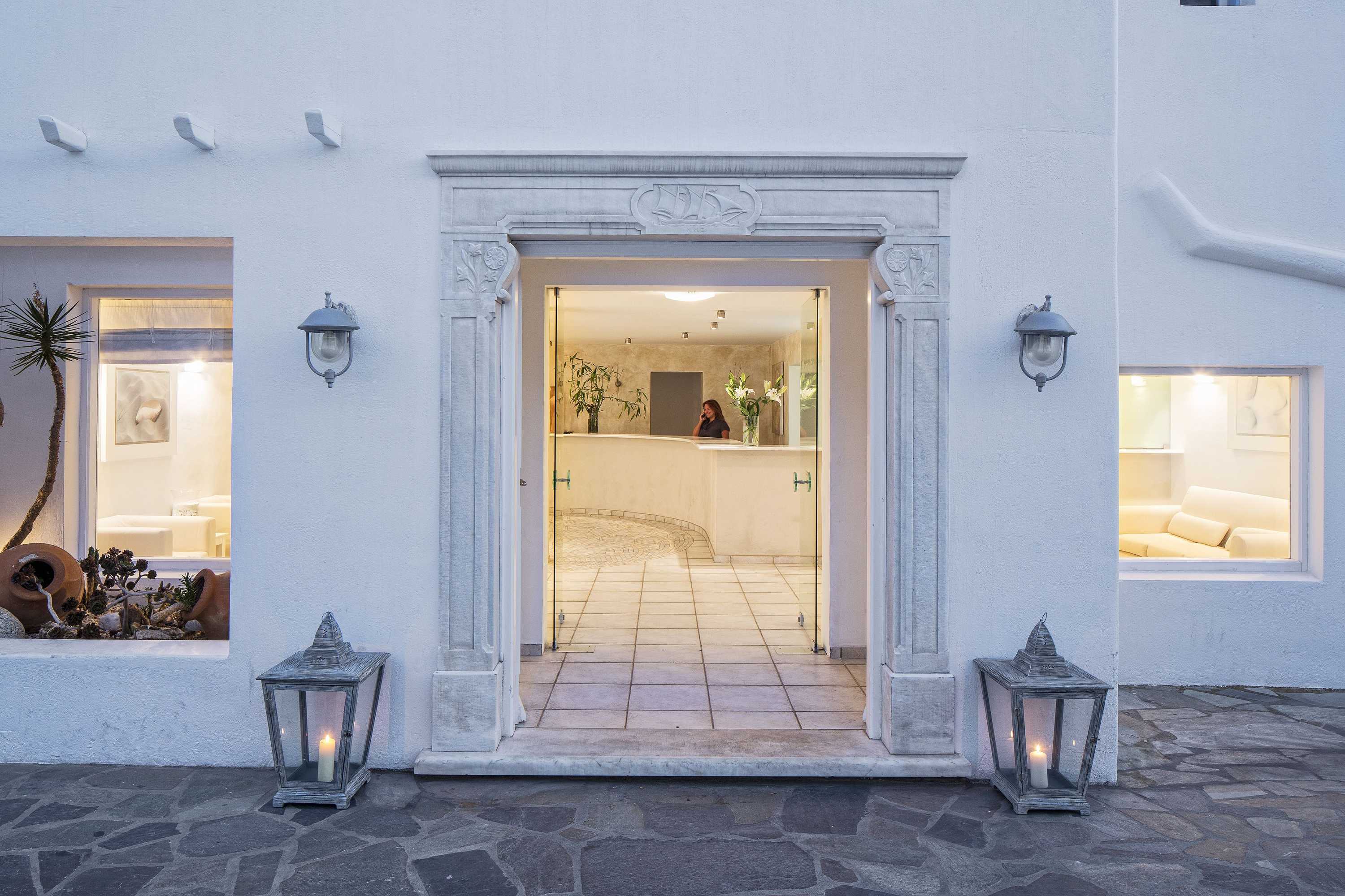 Gift card for Manoulas Beach Mykonos Resort Gift card for Manoulas Beach Mykonos Resort