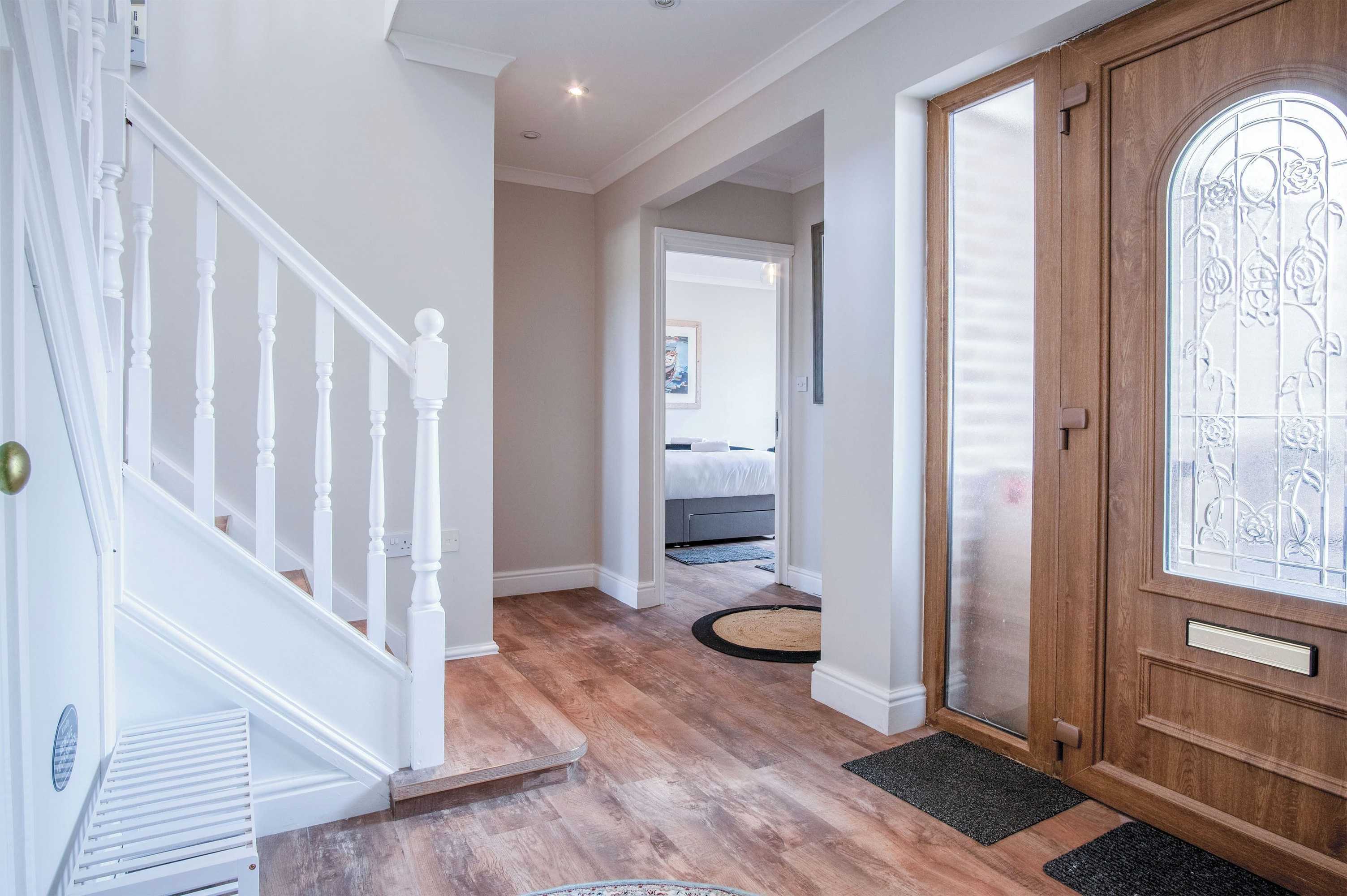 Gift card for Highfield - 5 Bedroom Holiday Home - Pembroke Dock