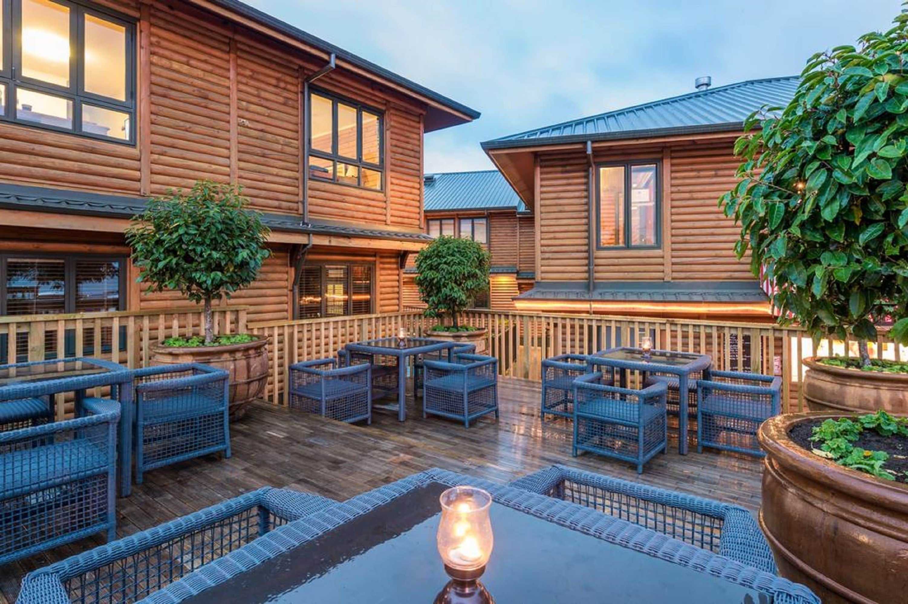 Gift card for Lakefront Lodge Taupo Gift card for Lakefront Lodge Taupo