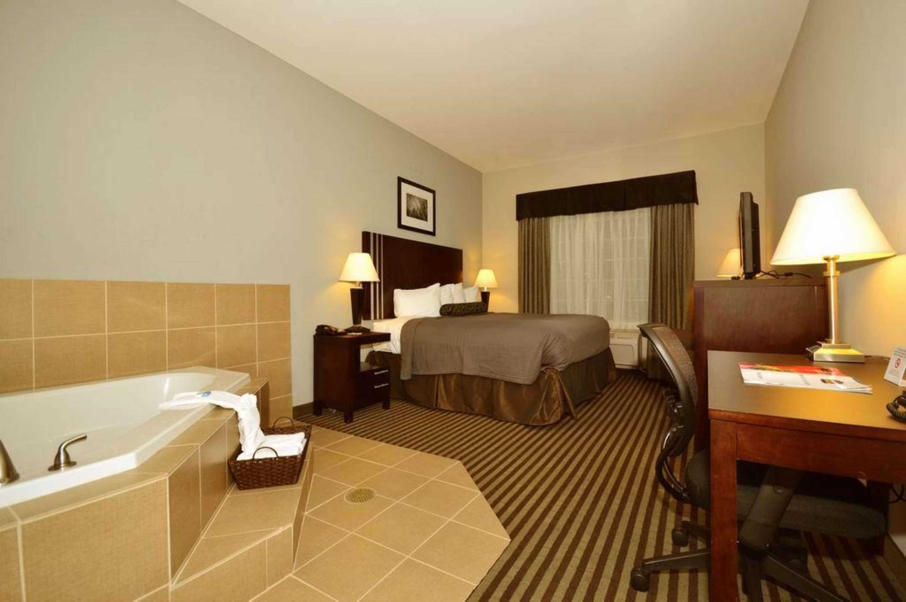 Gift card for Best Western Abbeville Inn & Suites Gift card for Best Western Abbeville Inn & Suites