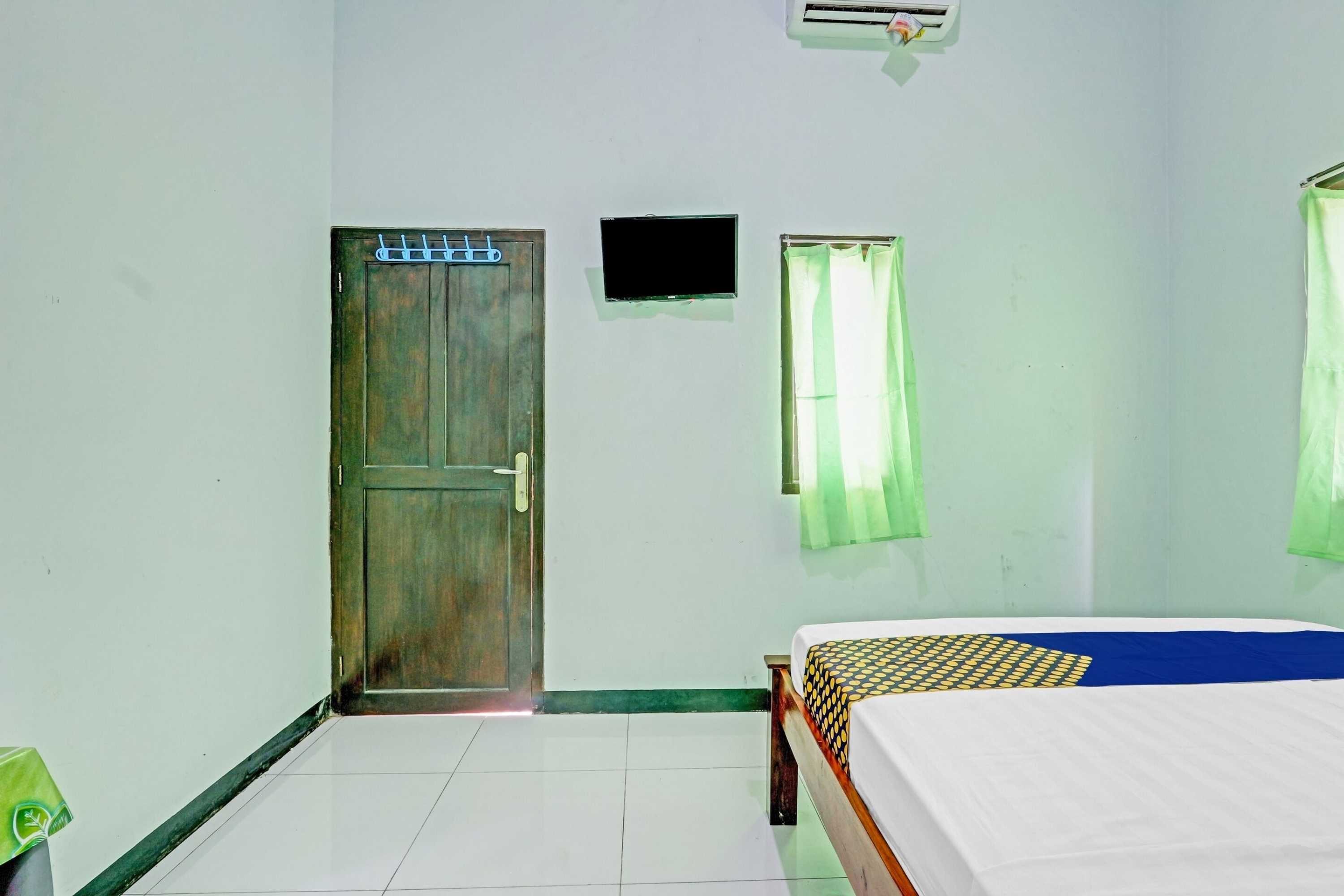 Gift card for Spot ON 90760 Homestay Al Madina Syariah