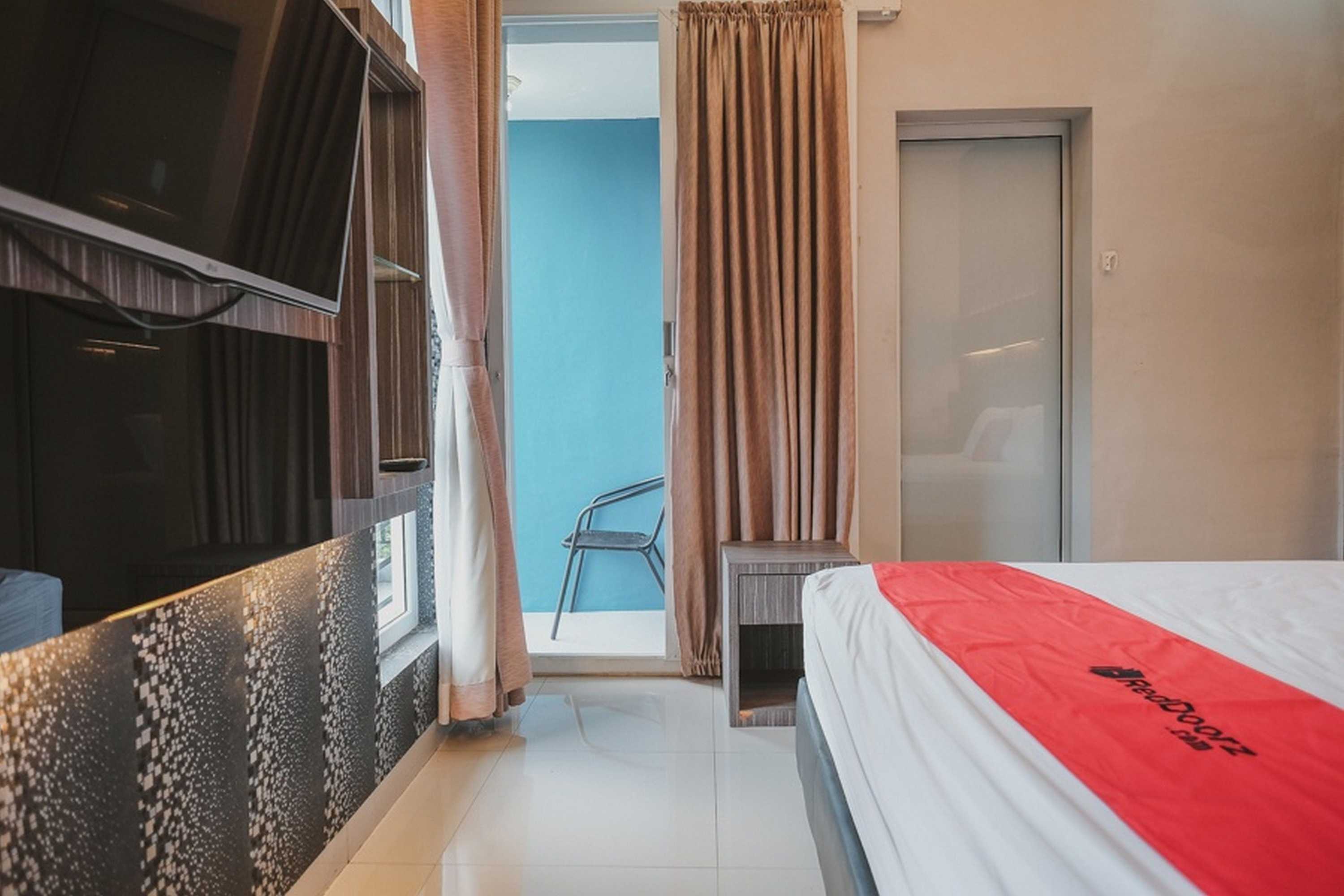 Gift card for Reddoorz @ Jamin Ginting Medan Gift card for Reddoorz @ Jamin Ginting Medan