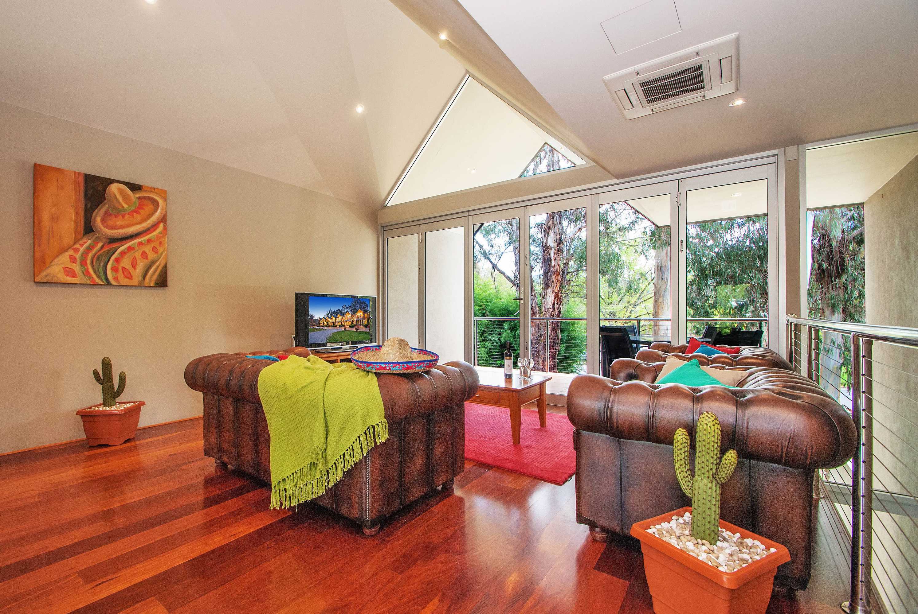 Gift card for Centenary Peaks Townhouses Gift card for Centenary Peaks Townhouses